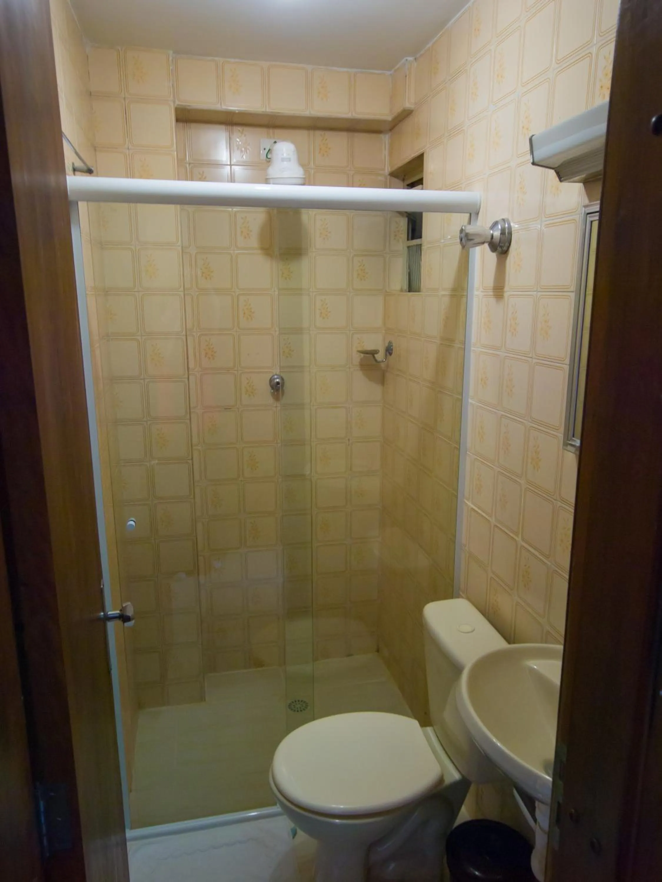 Bathroom in Estrela do Sul Hotel