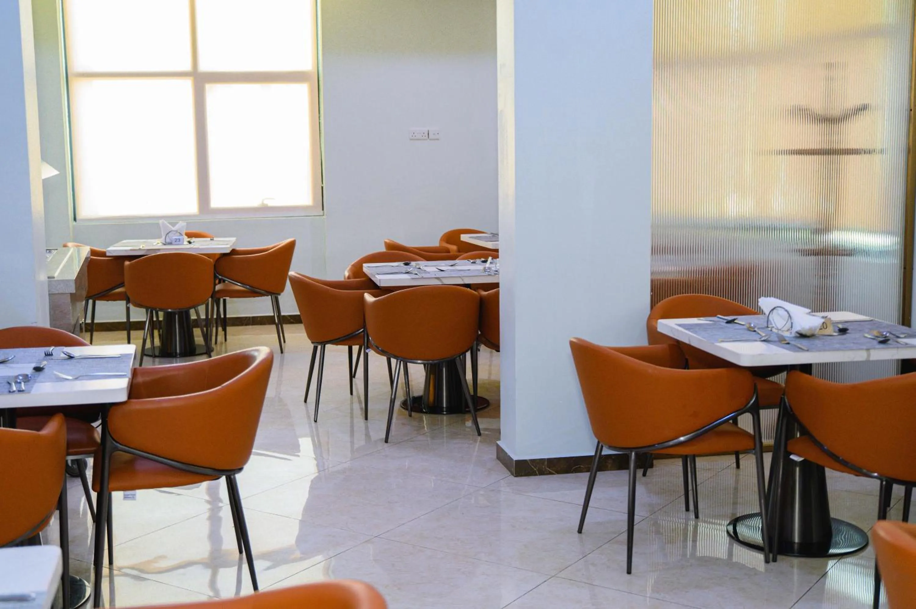 Restaurant/places to eat in Best Western Dodoma City Hotel