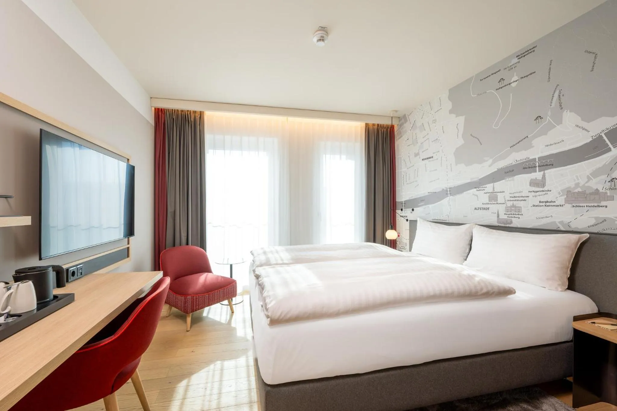 Superior Double Room in IntercityHotel Heidelberg
