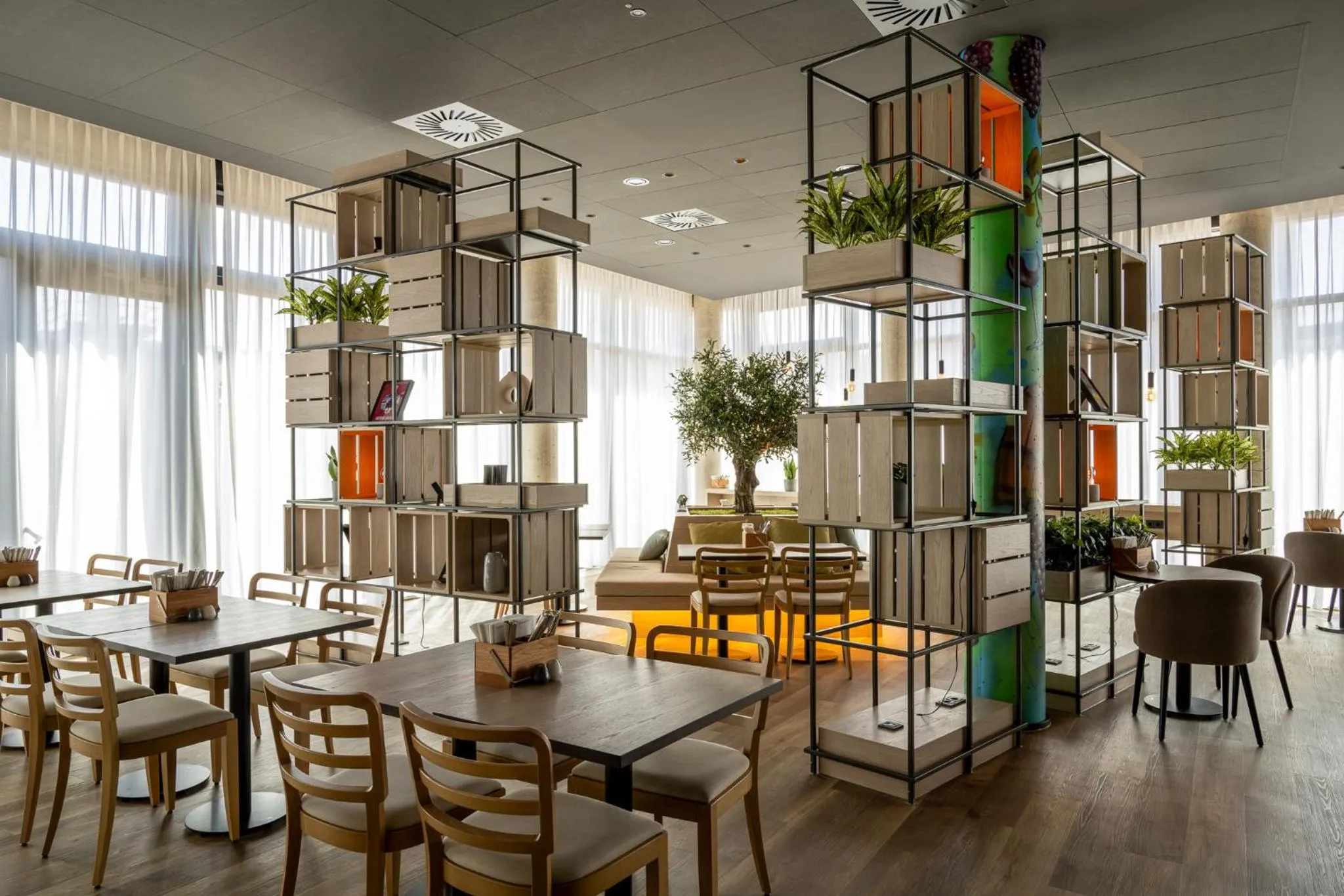 Restaurant/places to eat in IntercityHotel Heidelberg