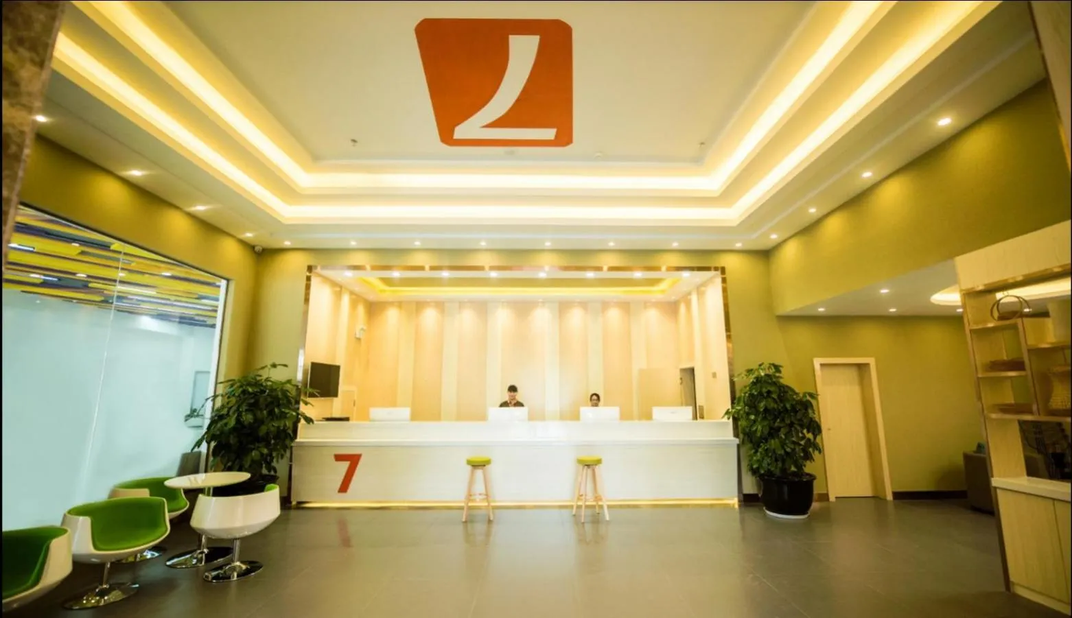 Lobby or reception in 7 Days Premium - Kunming South High Speed Railway Station University Town Metro Station