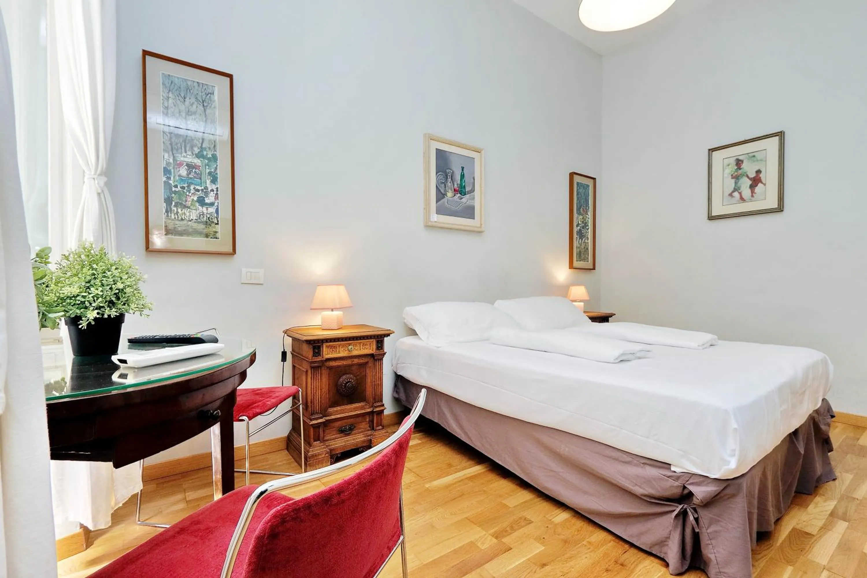 Photo of the whole room, Bed in Cassiodoro19