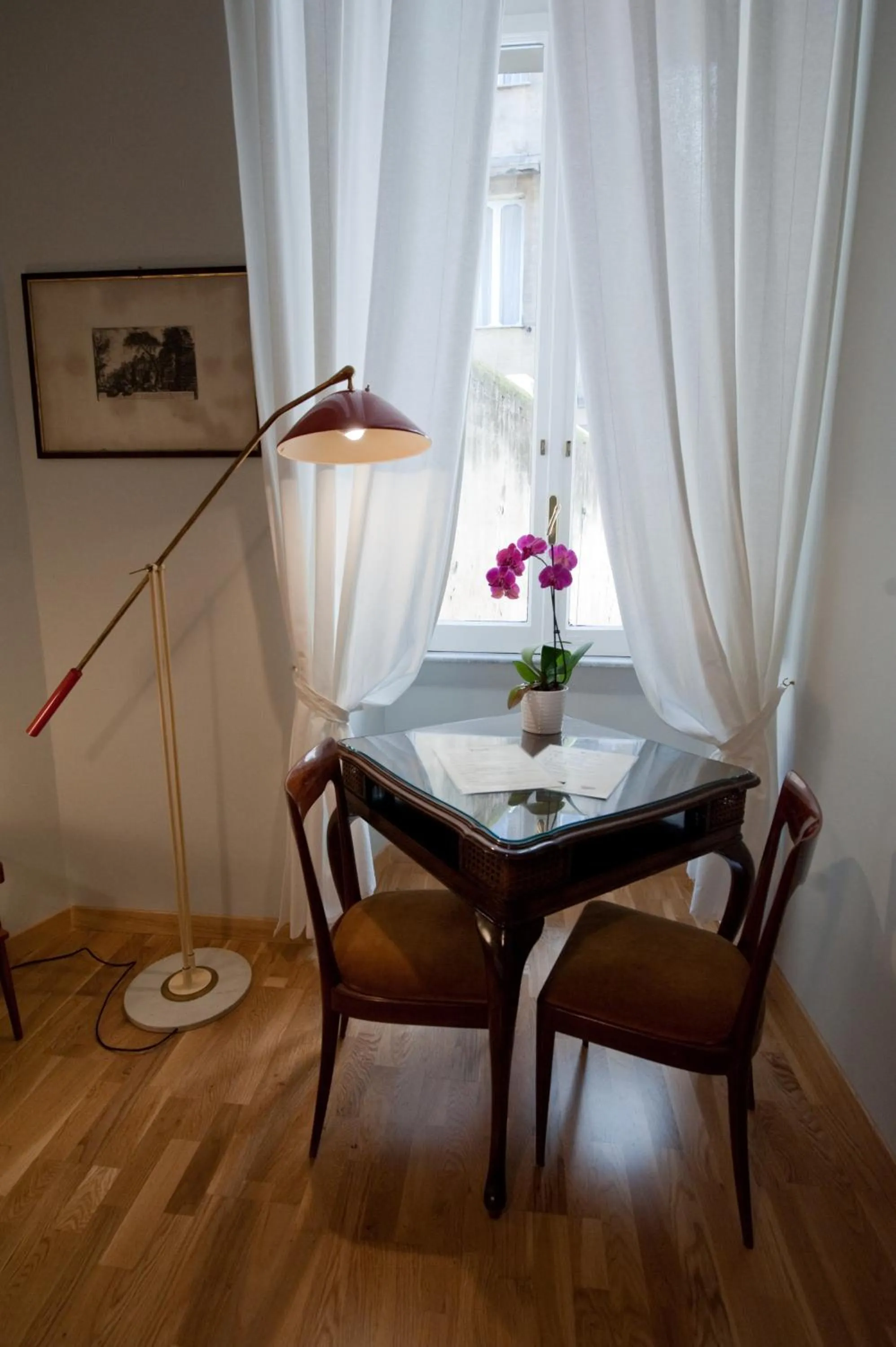 Seating area in Cassiodoro19