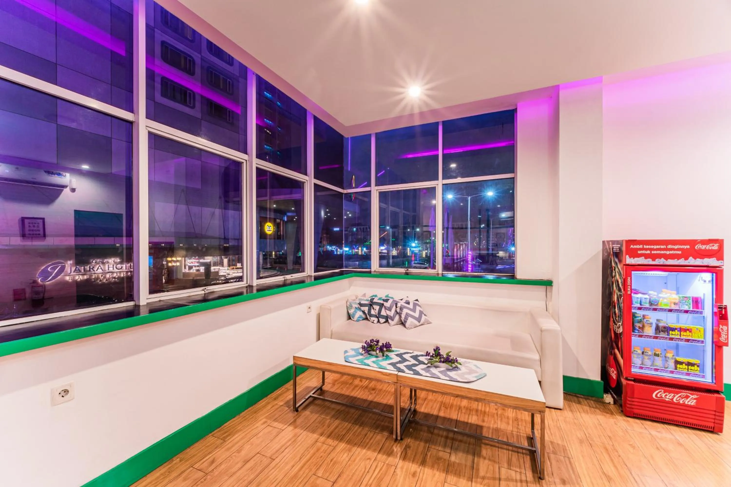 Lobby or reception in J Icon Hip Hotel