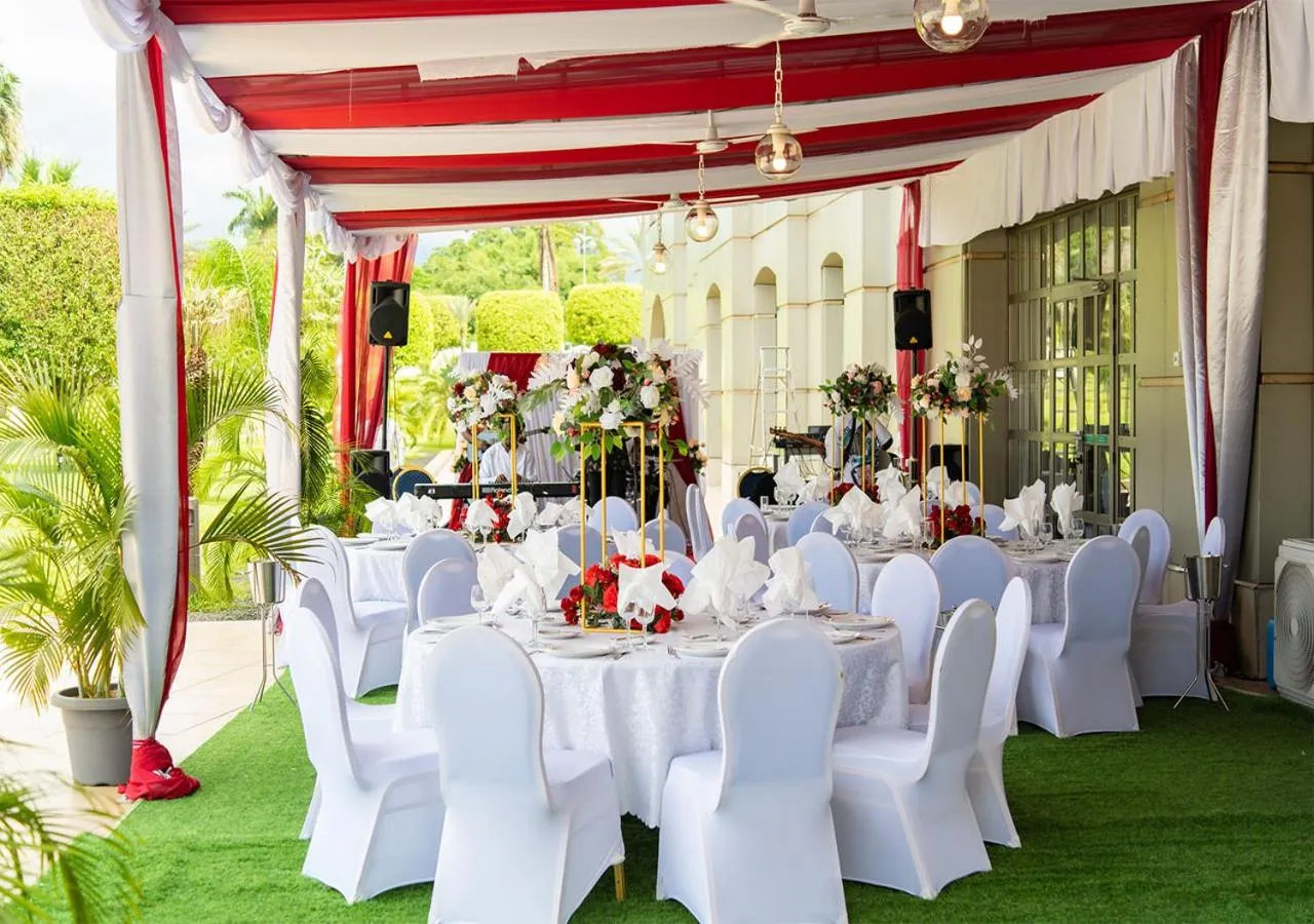 Banquet/Function facilities in Bisila Palace