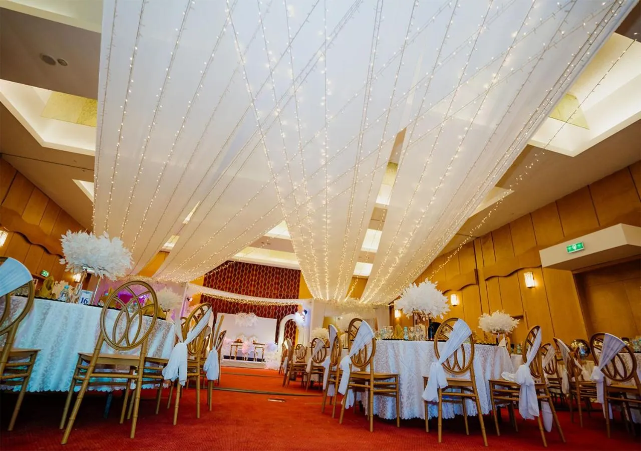 wedding in Bisila Palace