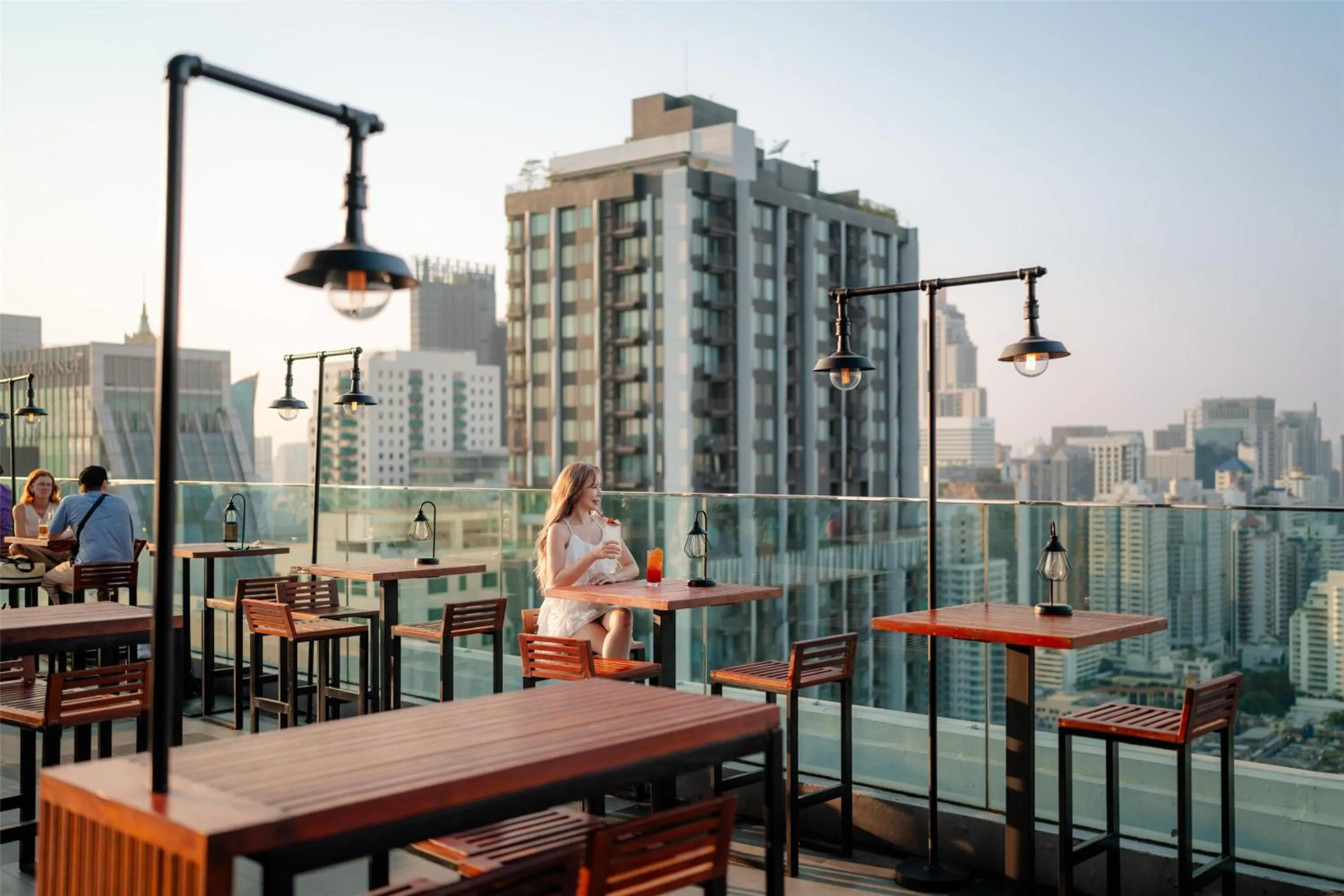 Restaurant/places to eat in Radisson Blu Plaza Bangkok