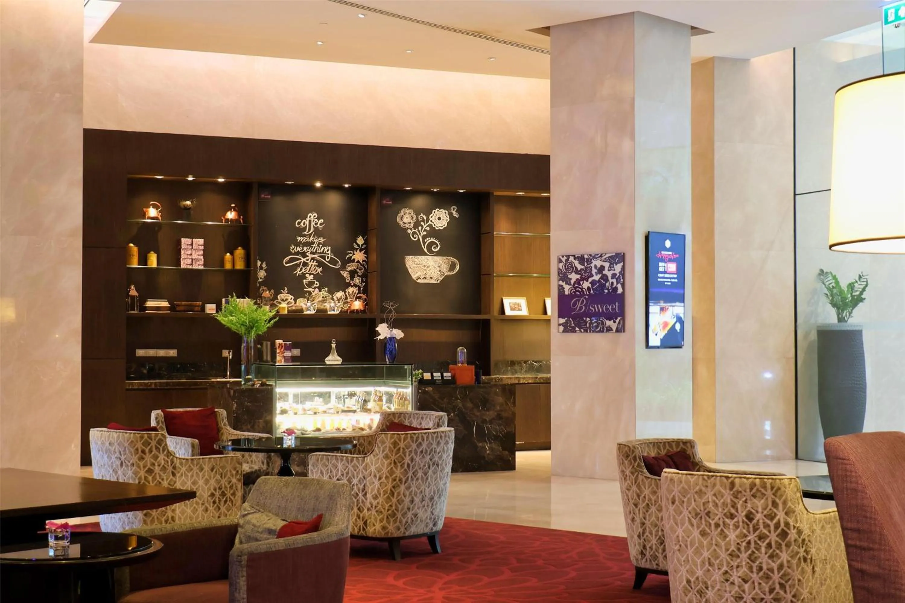 Restaurant/places to eat in Radisson Blu Plaza Bangkok