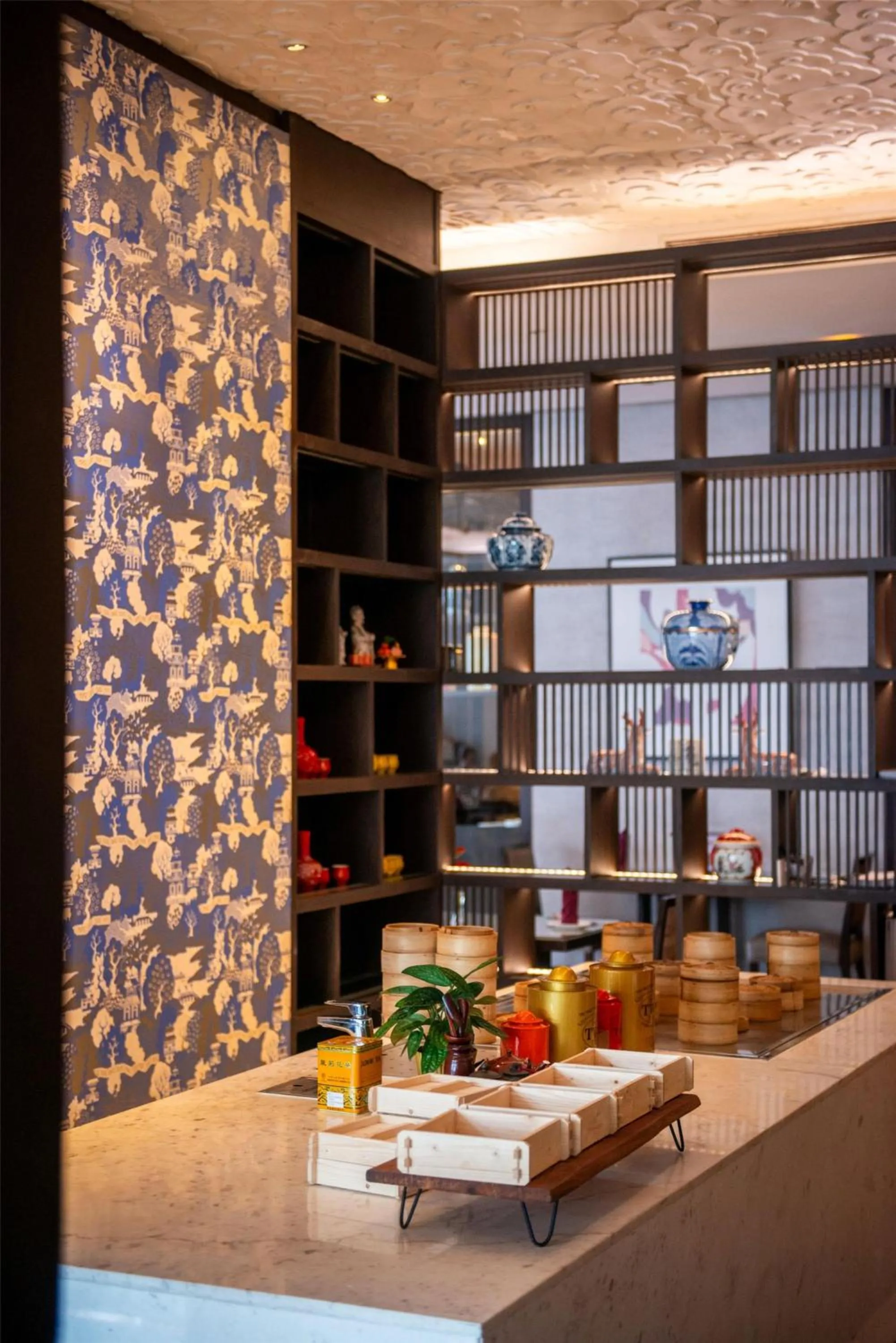 Restaurant/places to eat in Radisson Blu Plaza Bangkok