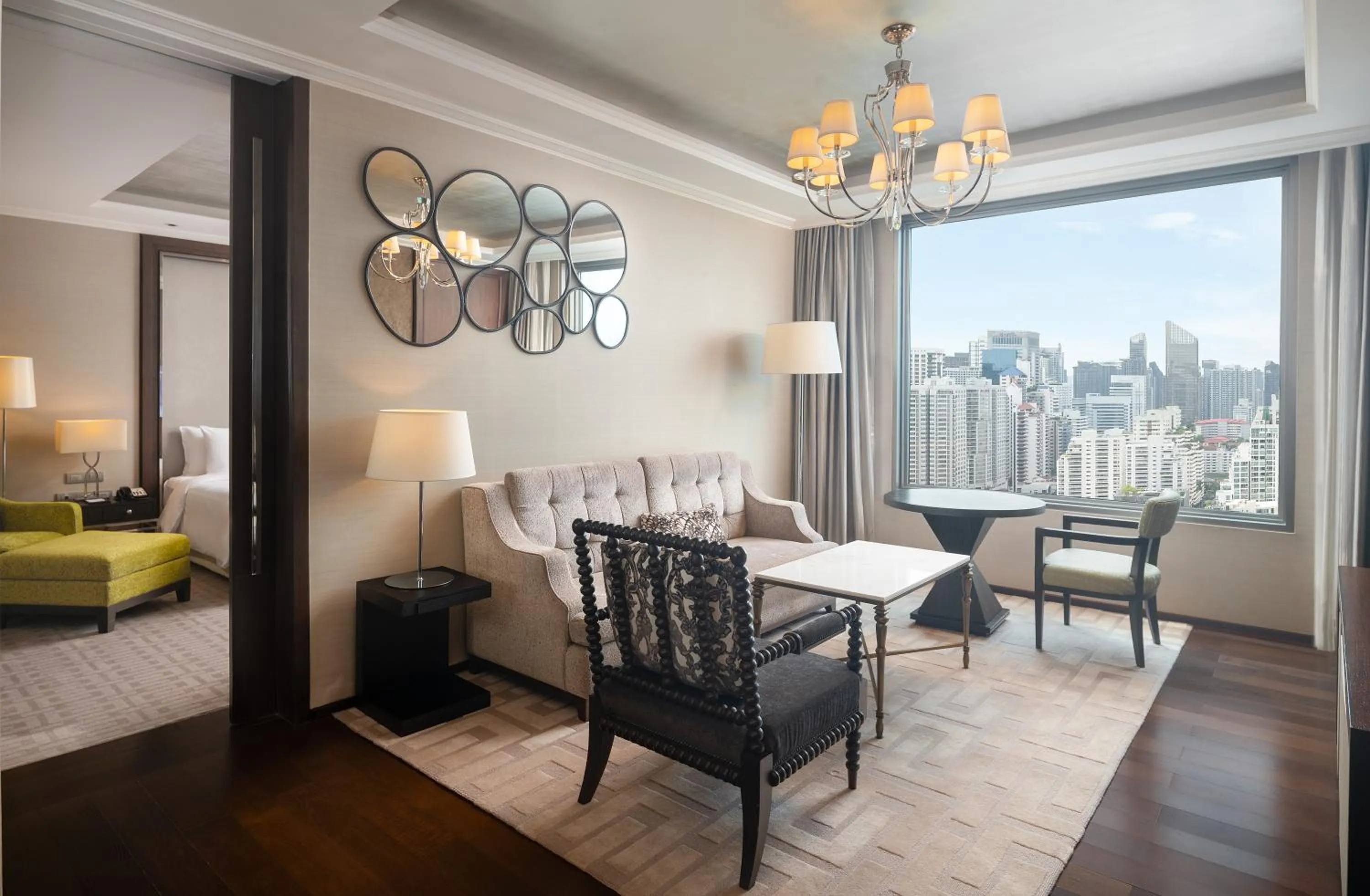 Living room in Radisson Blu Plaza Bangkok