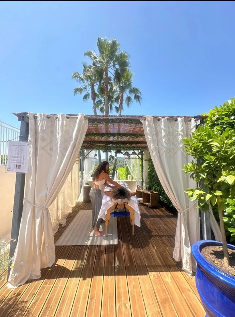 Patio in La Bastide Gourmande