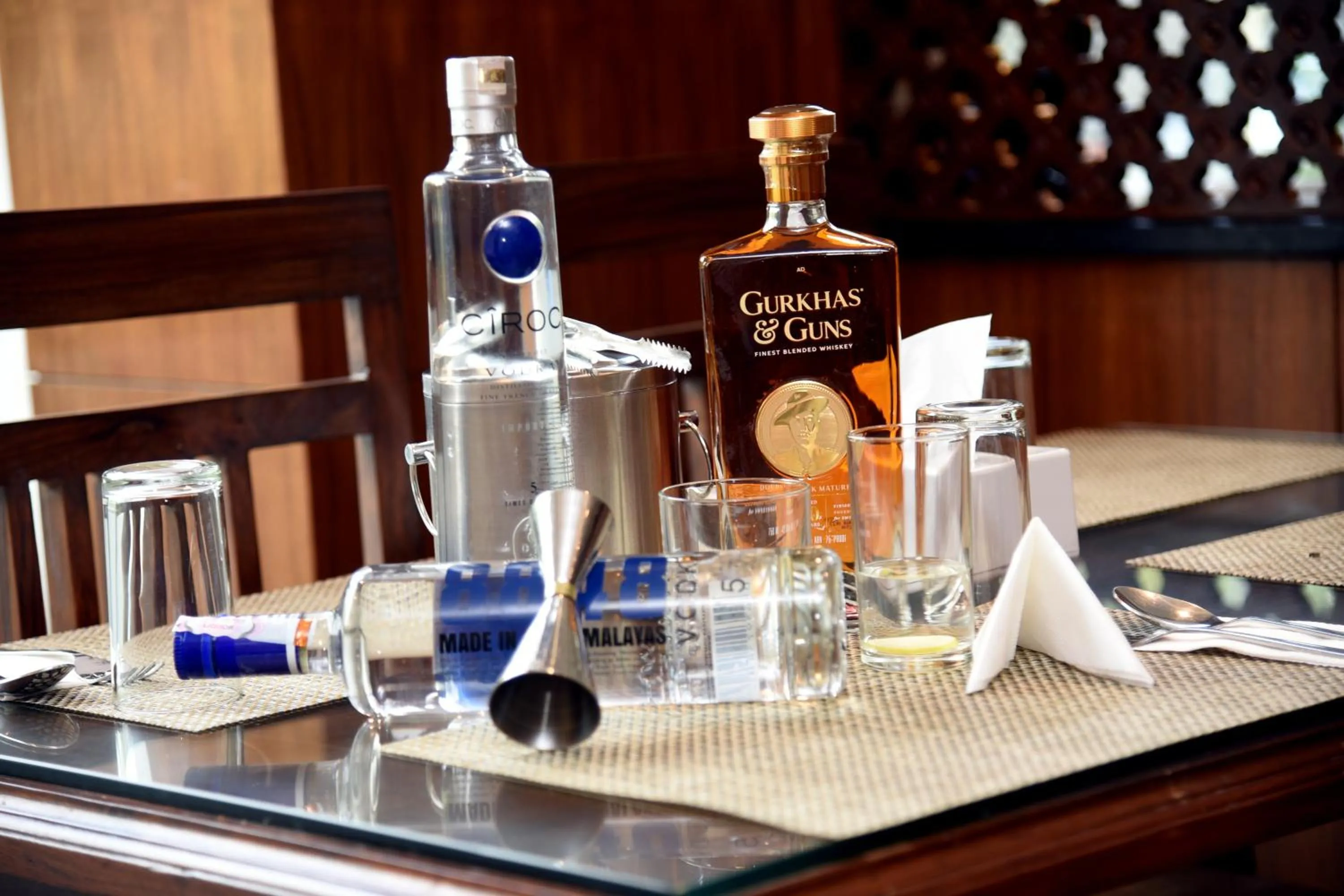 Food and drinks in Hotel Aerocity