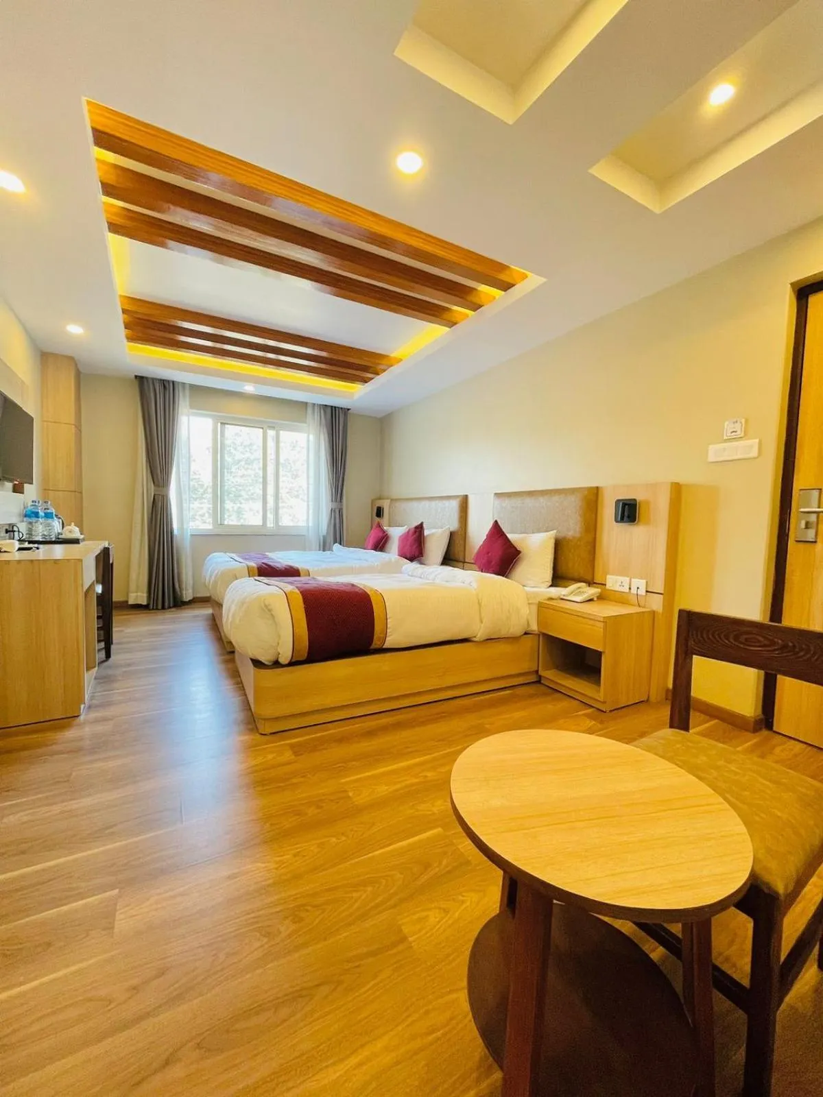 Family, Bed in Hotel Aerocity