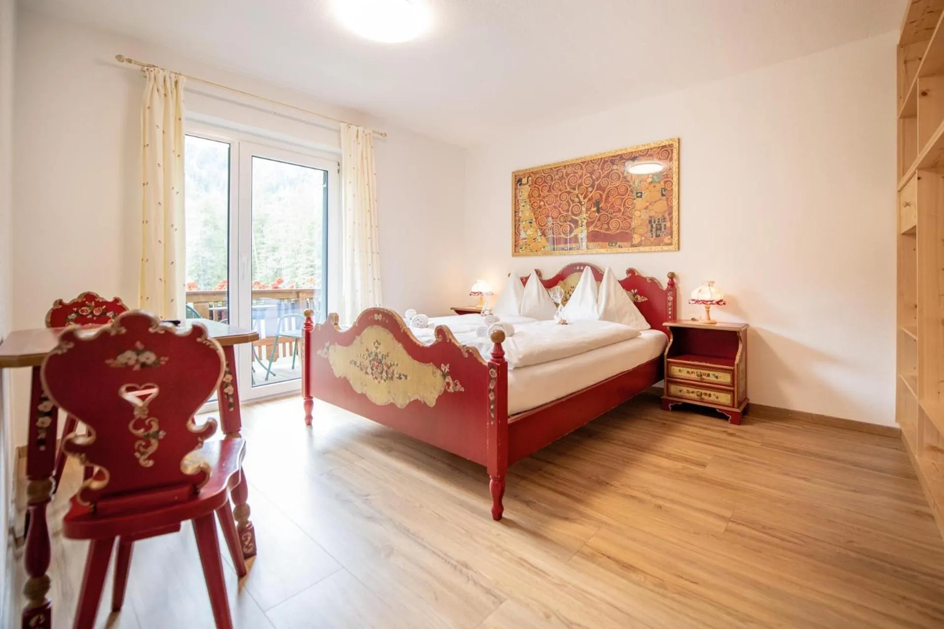 Photo of the whole room, Bed in Hotel Lago della Creta