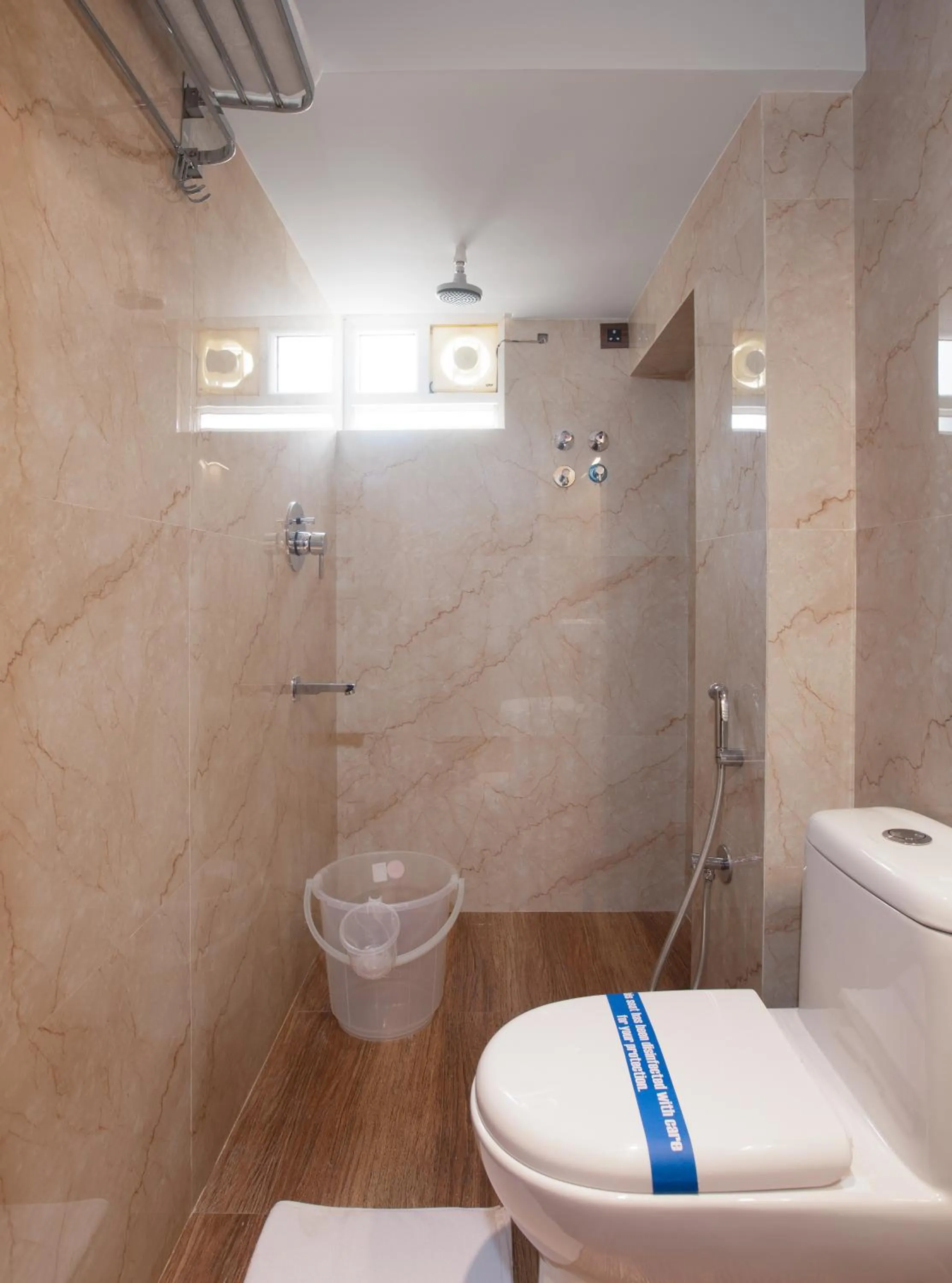 Shower in SUPREME STAY