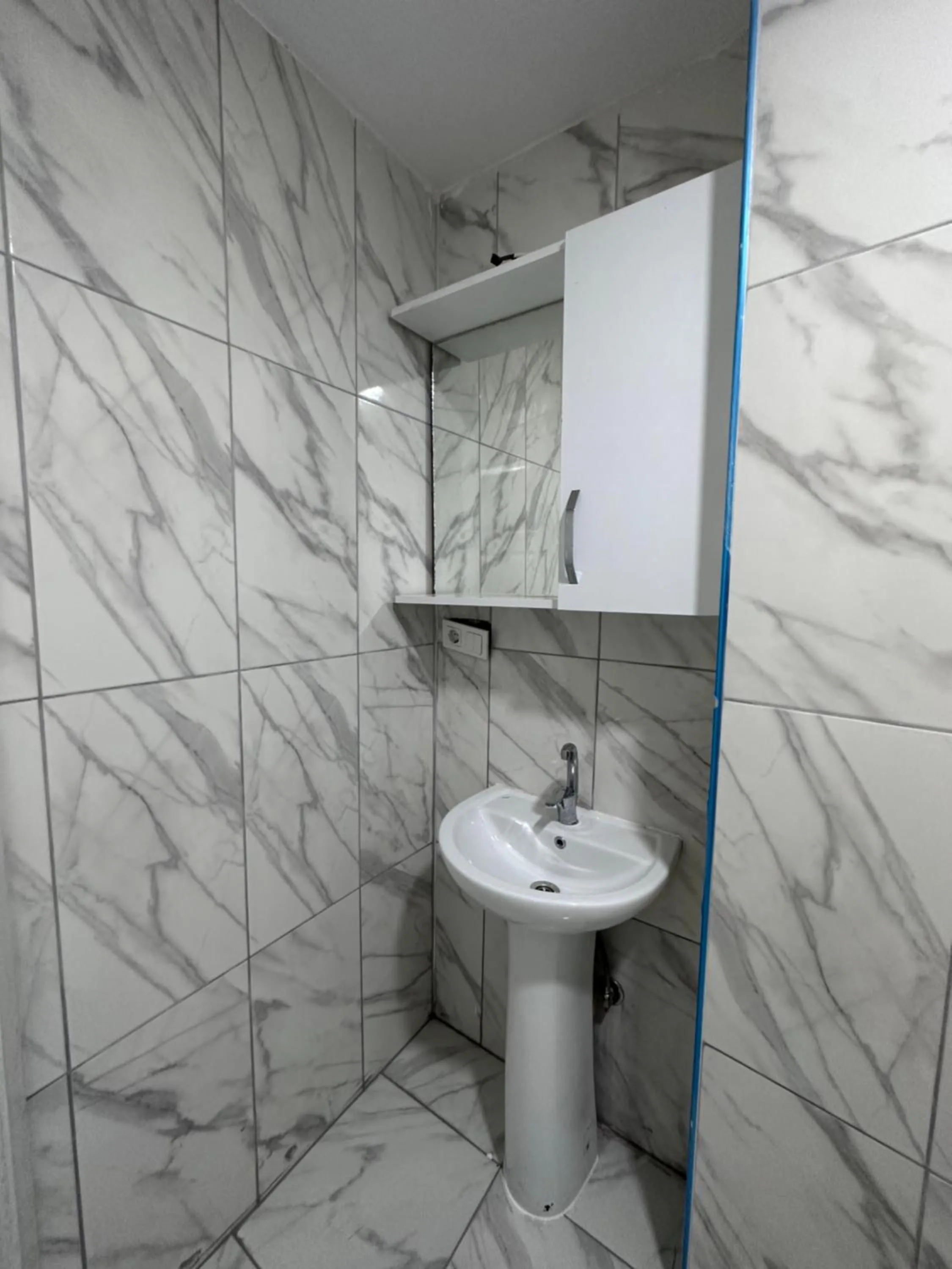 Bathroom in Alaca Suit