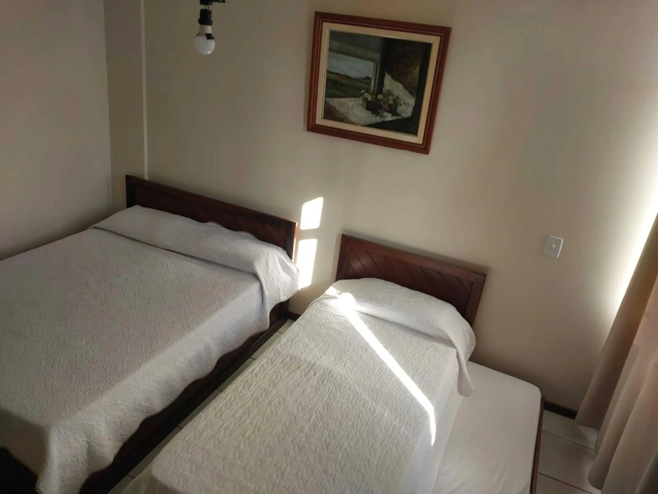 Property building, Bed in Flamboyant Hotel