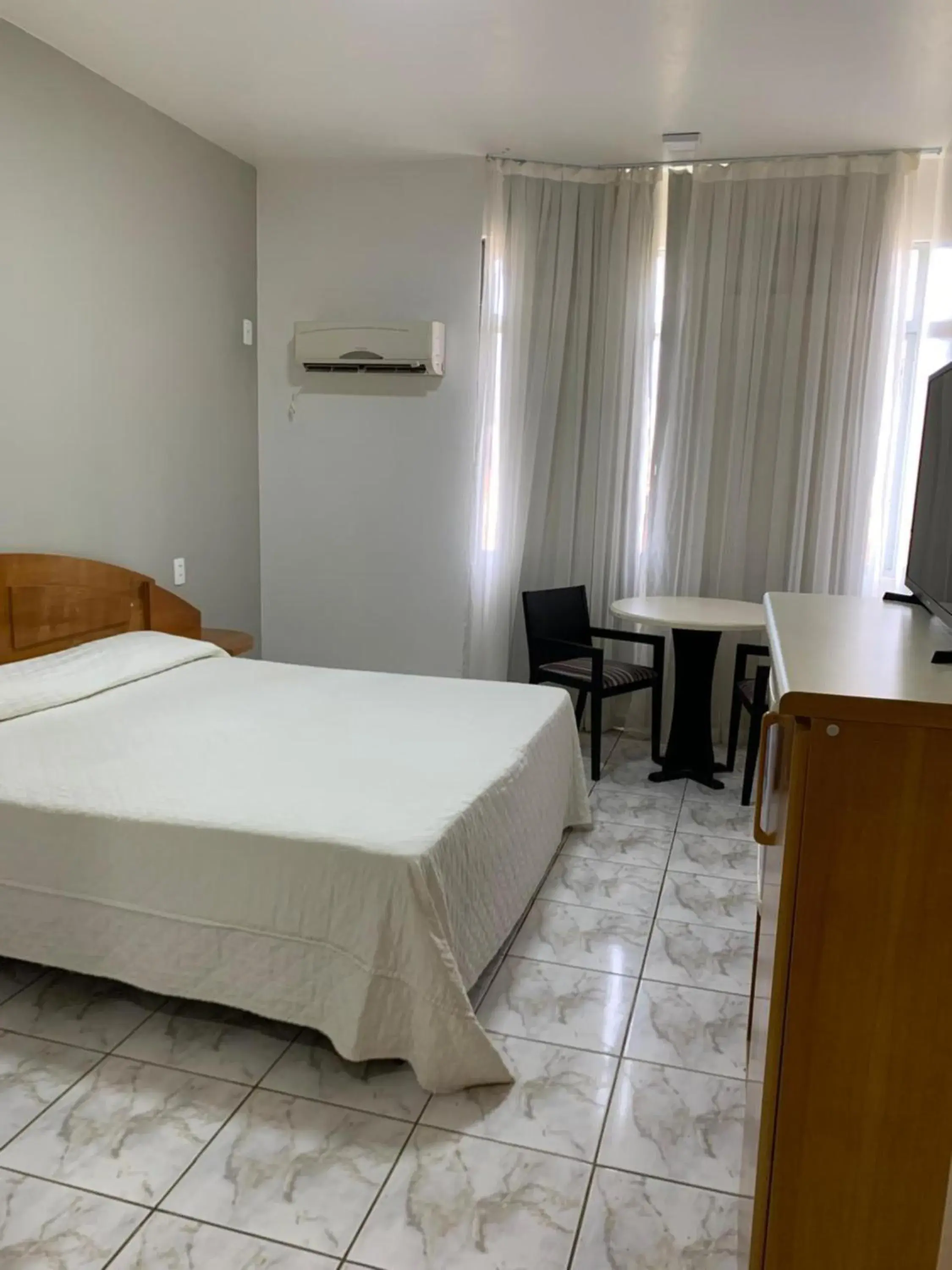 Deluxe Double Room in Flamboyant Hotel Deluxe Double Room in Flamboyant Hotel