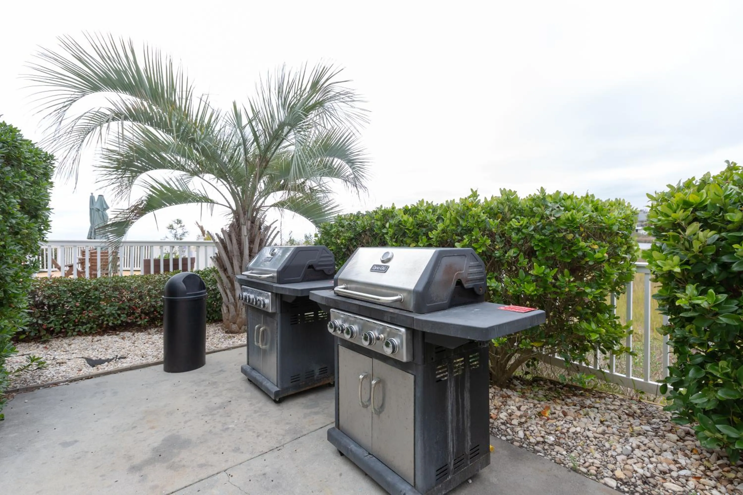 BBQ facilities in Sands Beach Club