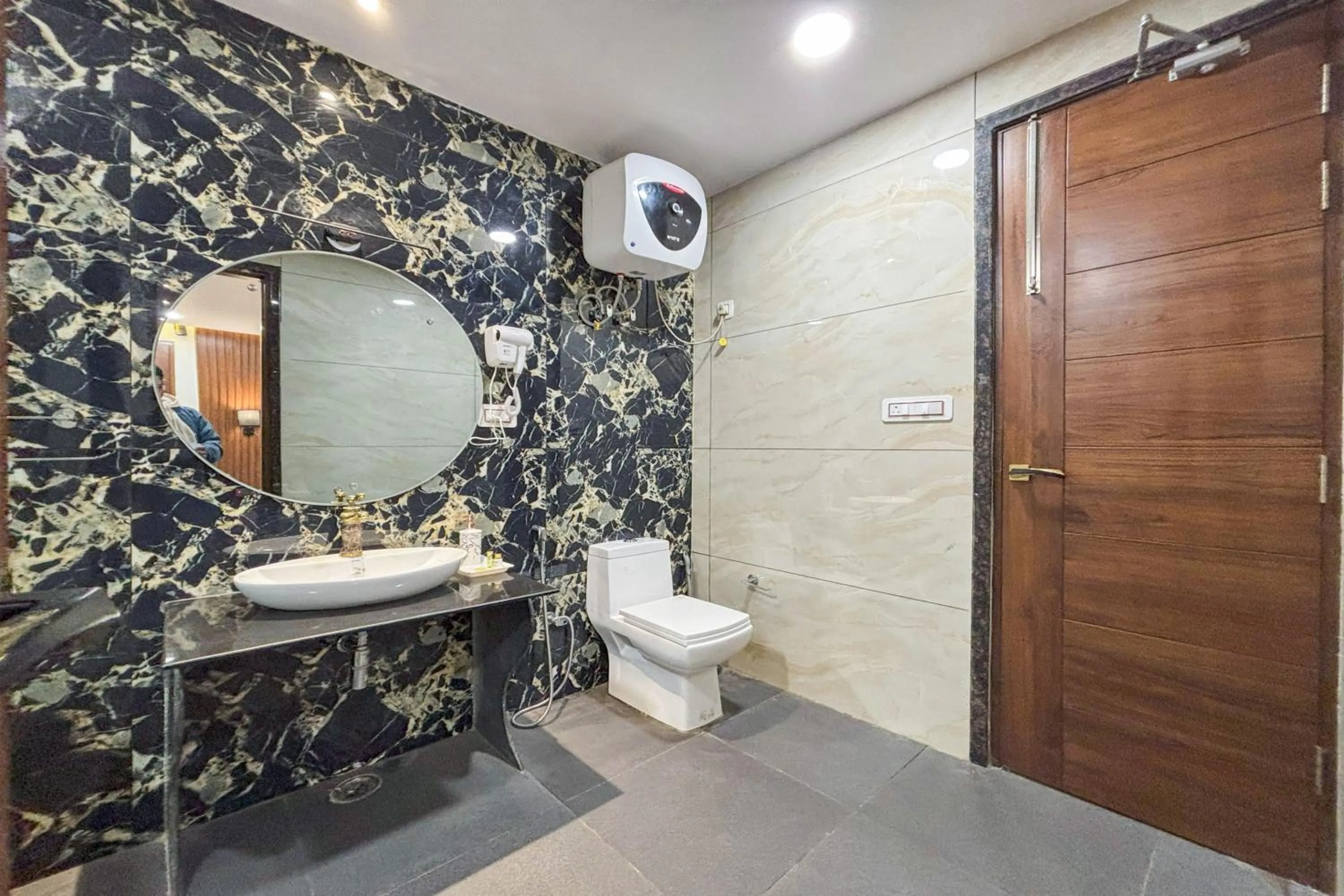 Bathroom in AH Grand Villa - Hotel Near Dalai Lama Temple