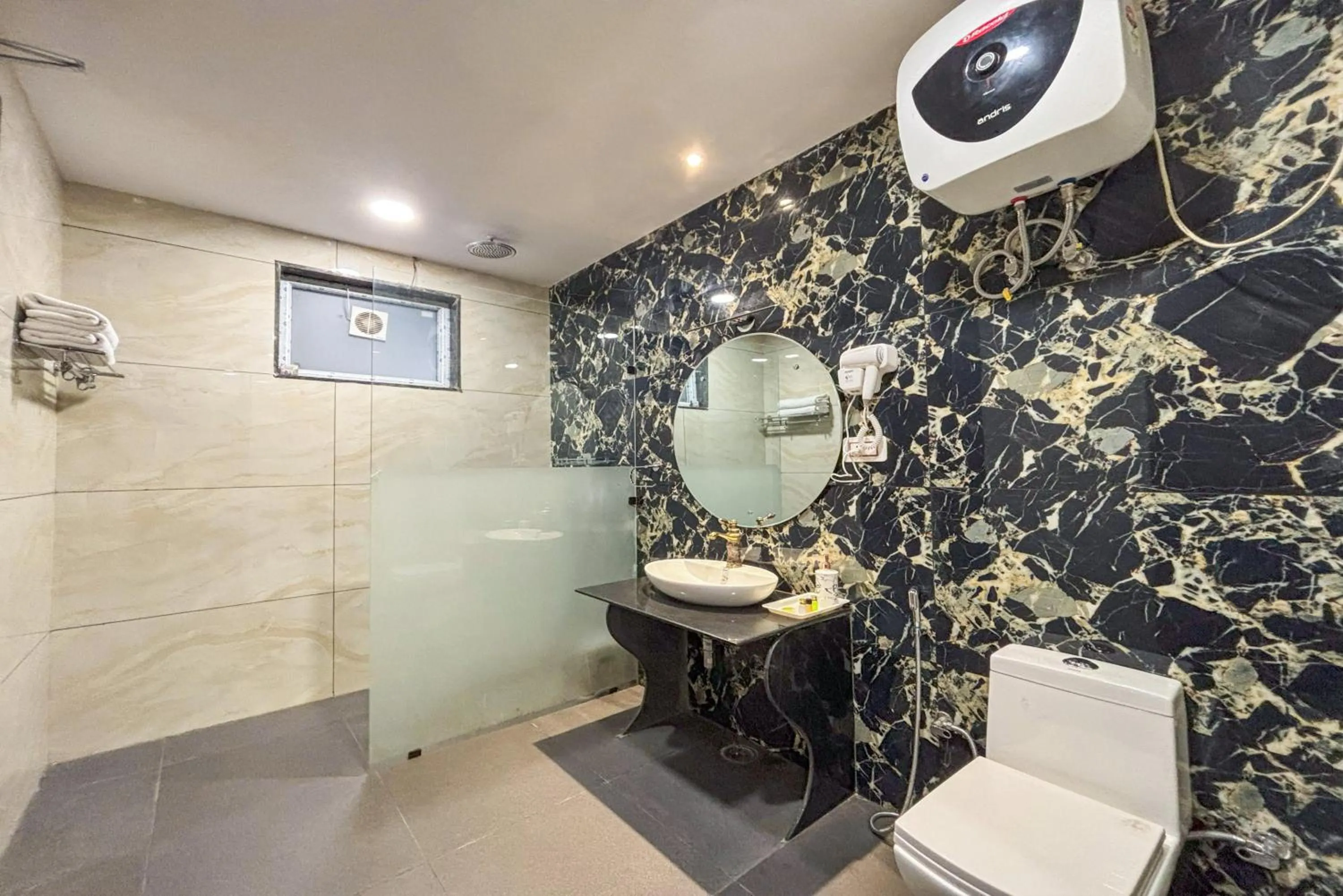 Bathroom in AH Grand Villa - Hotel Near Dalai Lama Temple