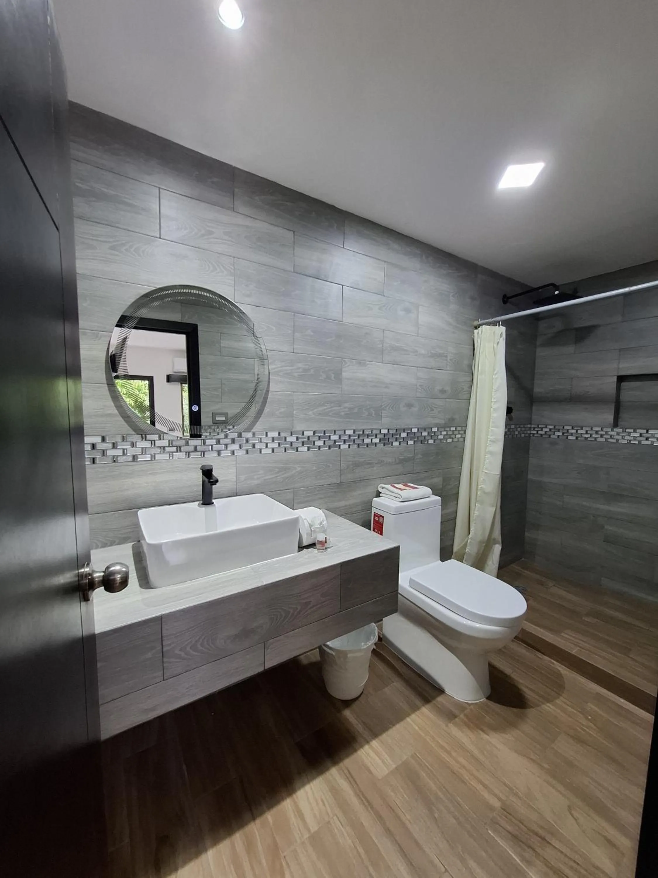 Bathroom in Hotel Sevilla Palenque