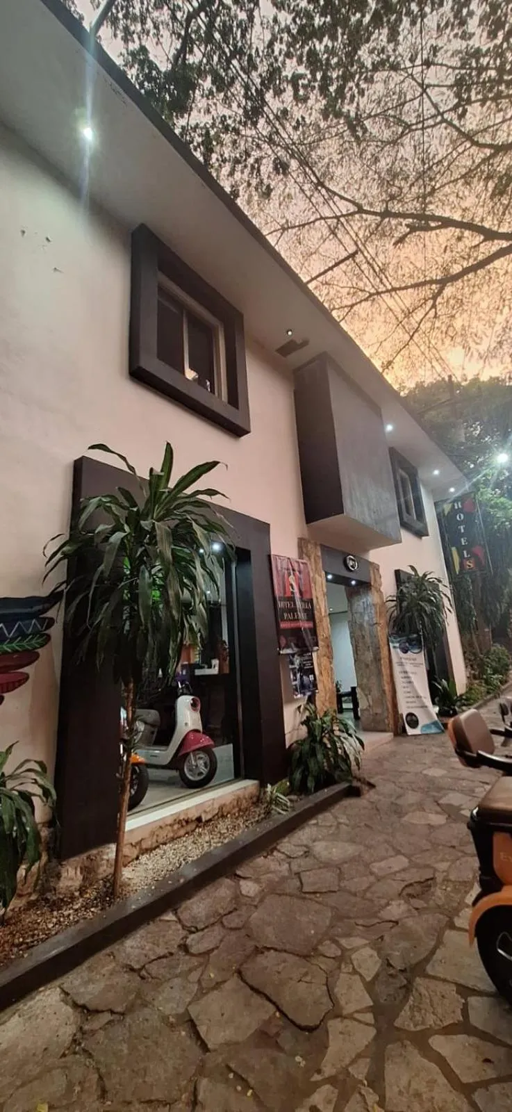 Property building in Hotel Sevilla Palenque