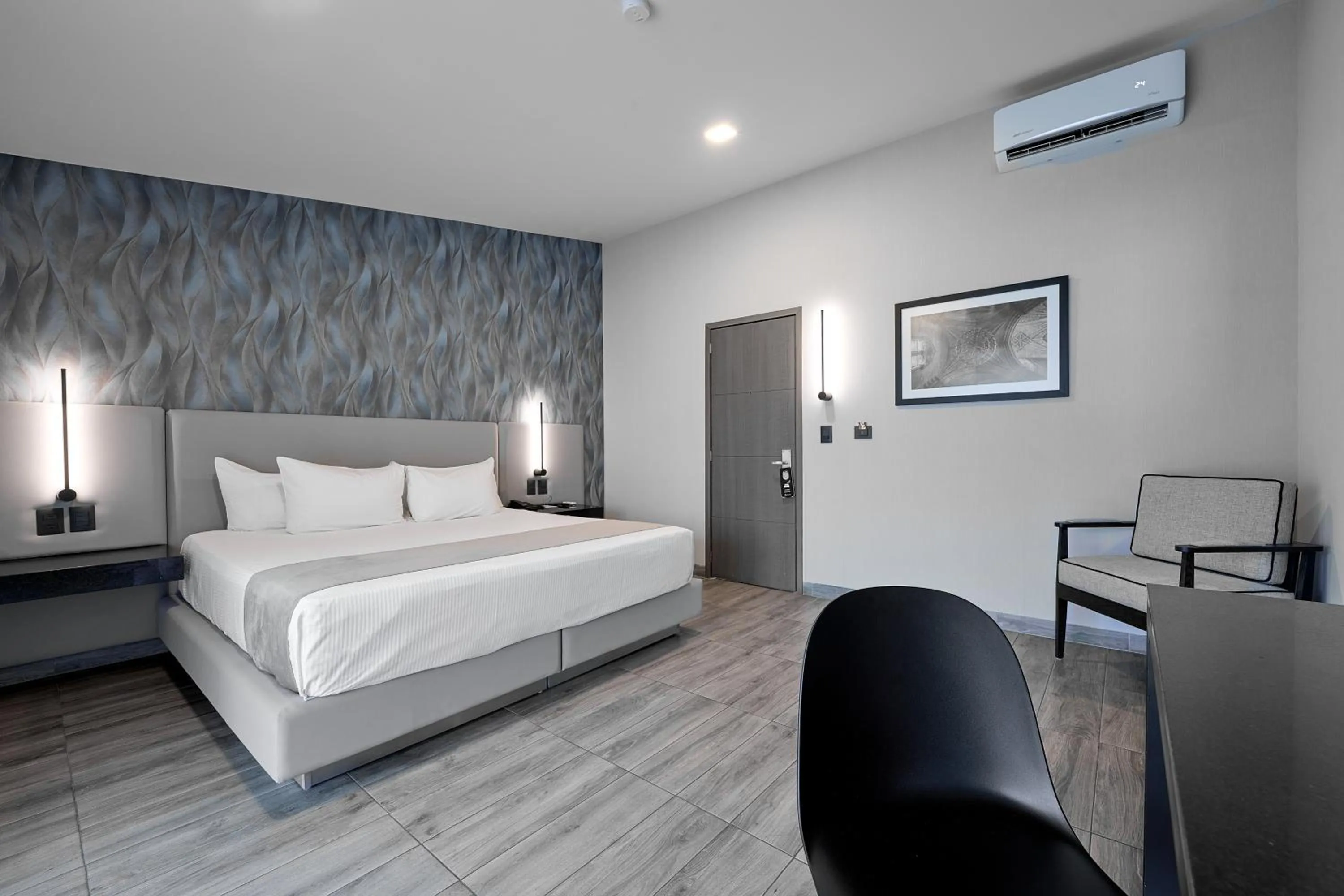 Bedroom, Bed in Hotel Estancia Business Class