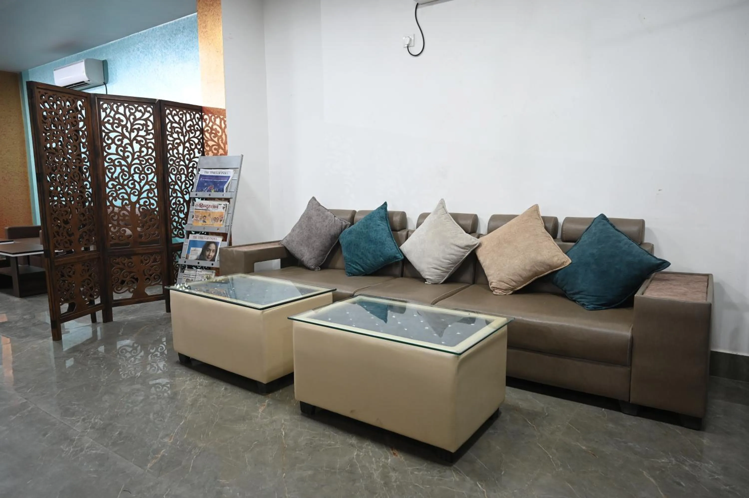 Lobby or reception in HOTEL DIAMANT INN