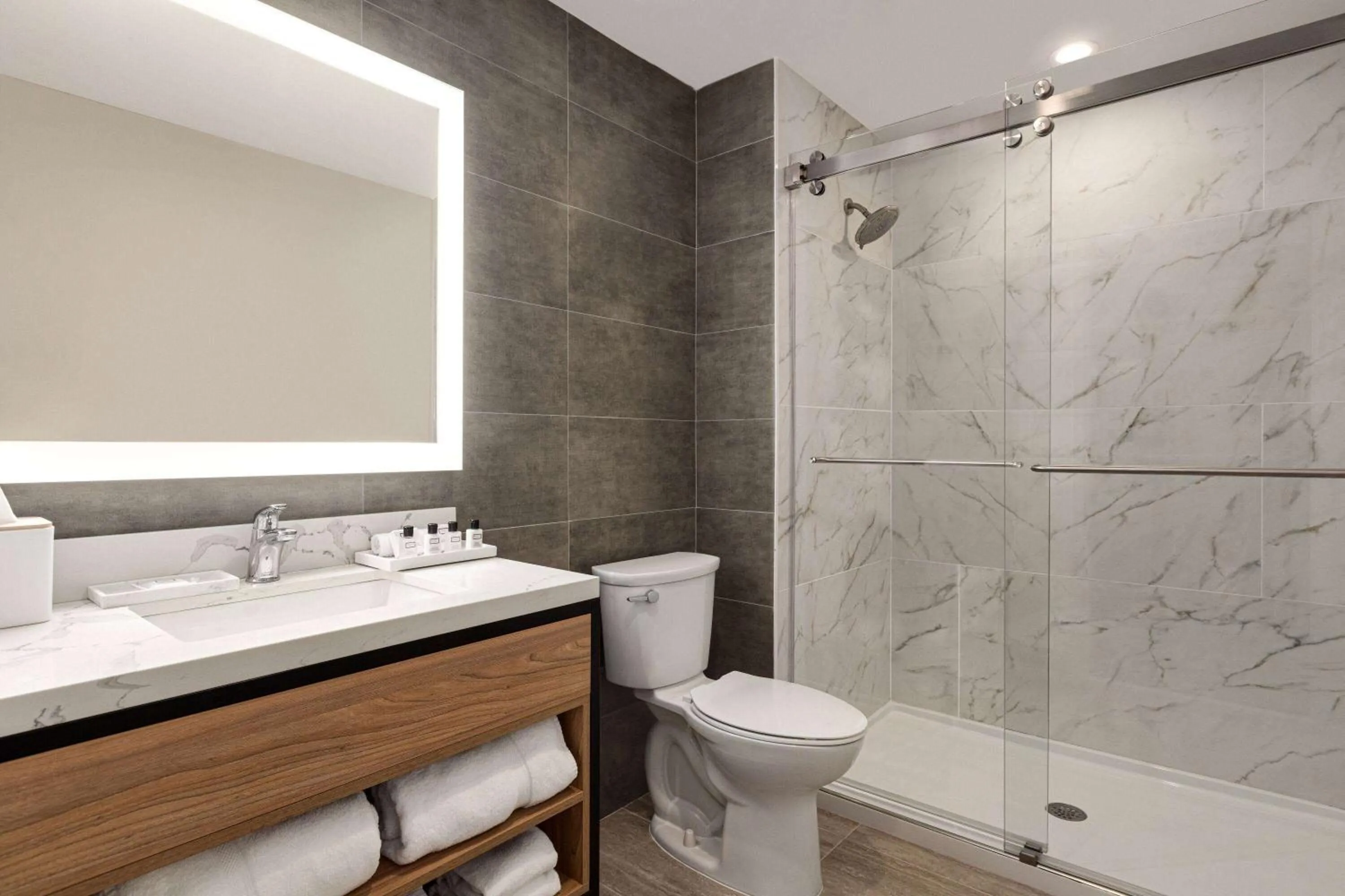 Bathroom in Sea Glass Beach Place, Trademark Collection by Wyndham