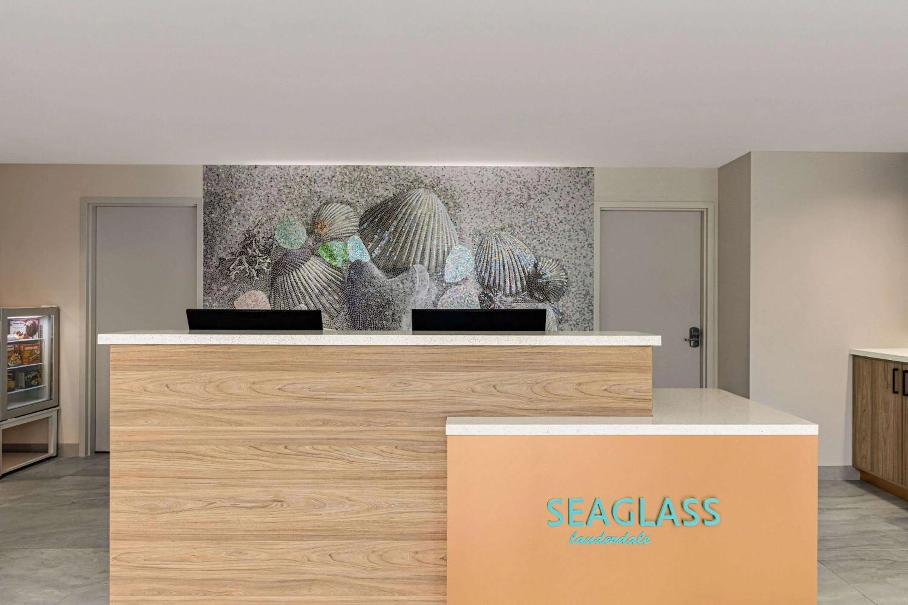 Lobby or reception in Sea Glass Beach Place, Trademark Collection by Wyndham