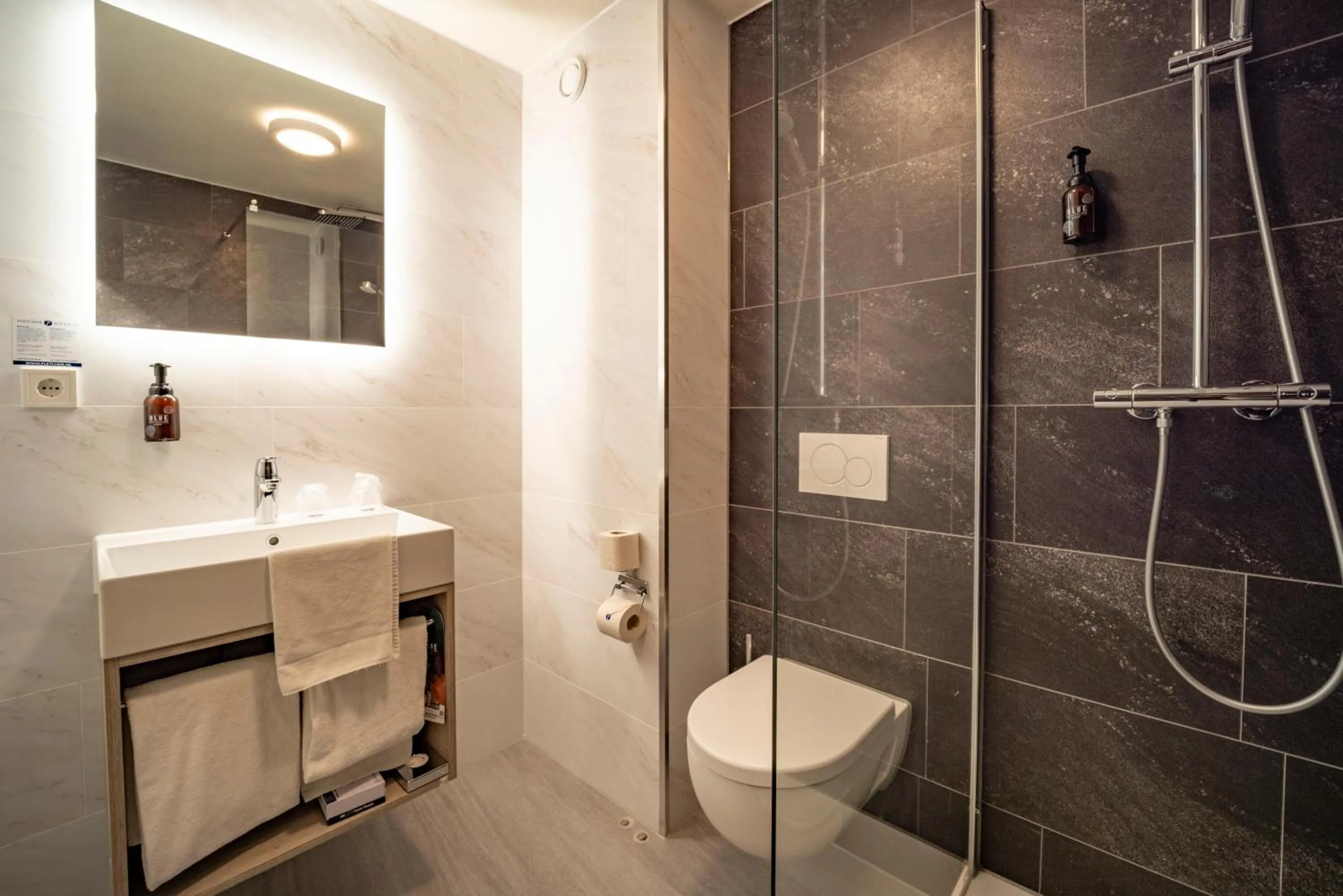 Bathroom in Fletcher Wellness-Hotel Stadspark