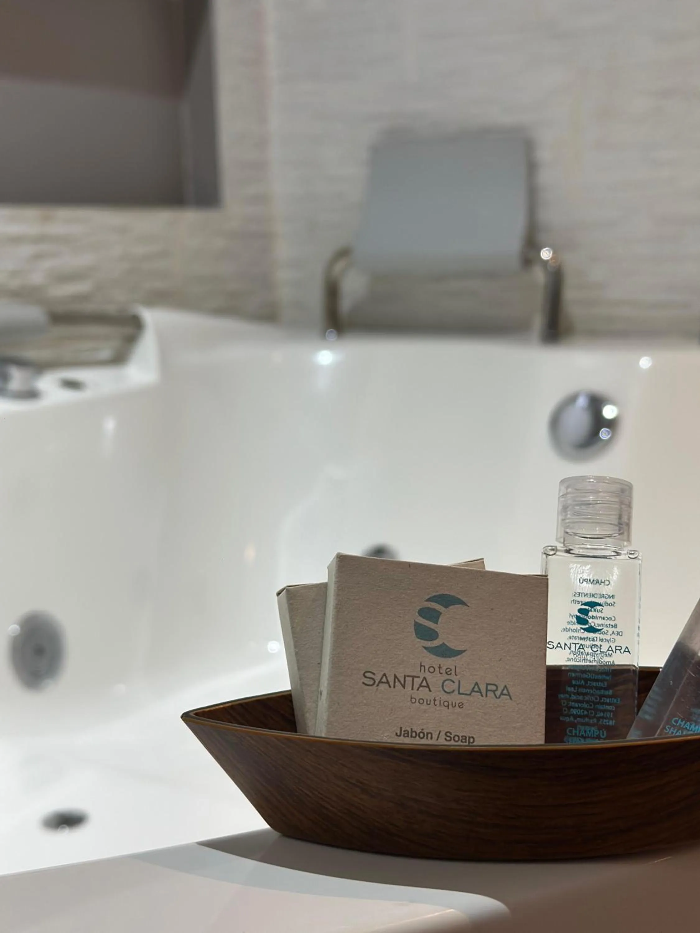 Bath in Hotel Santa Clara Boutique