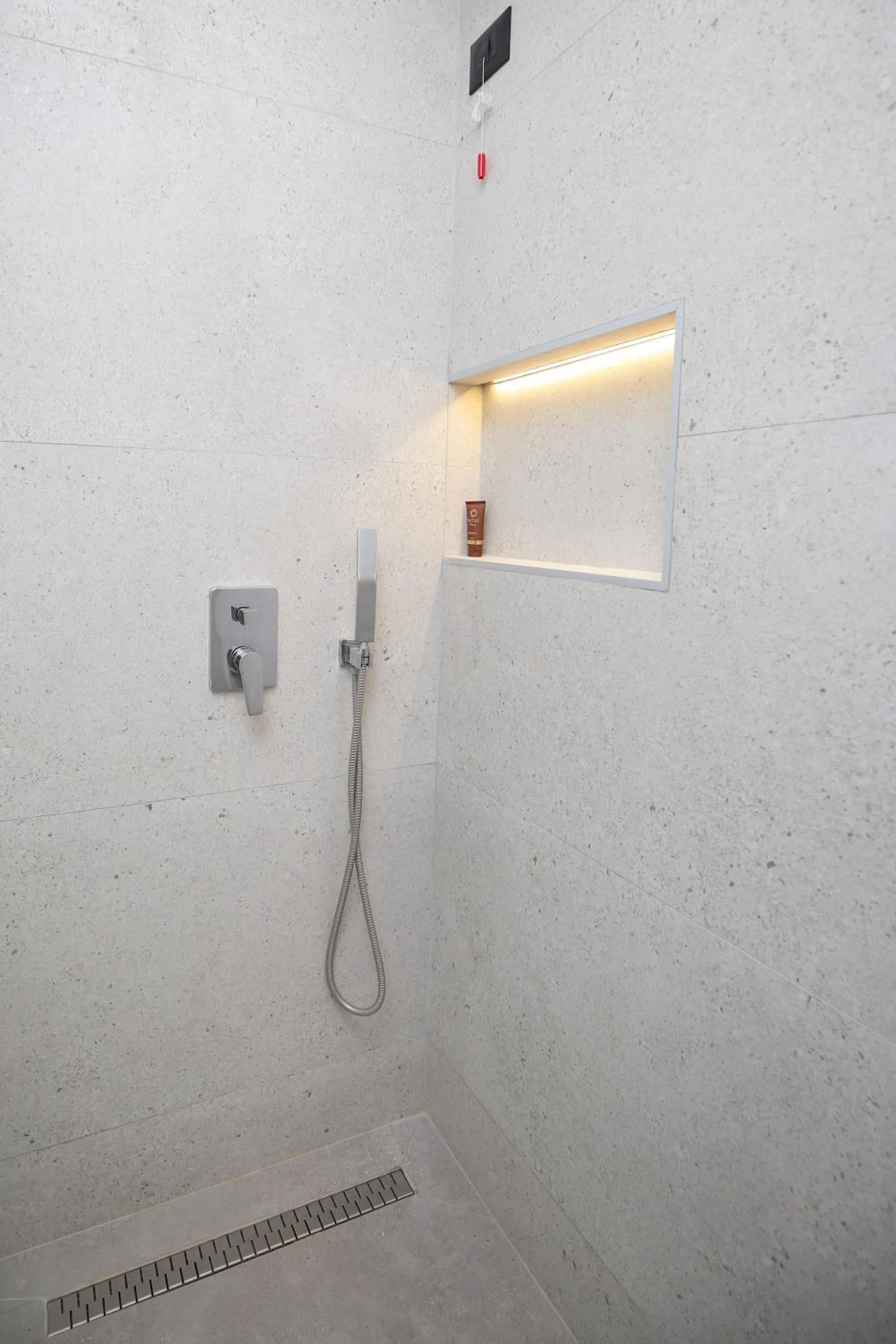Shower in Charm Hotel