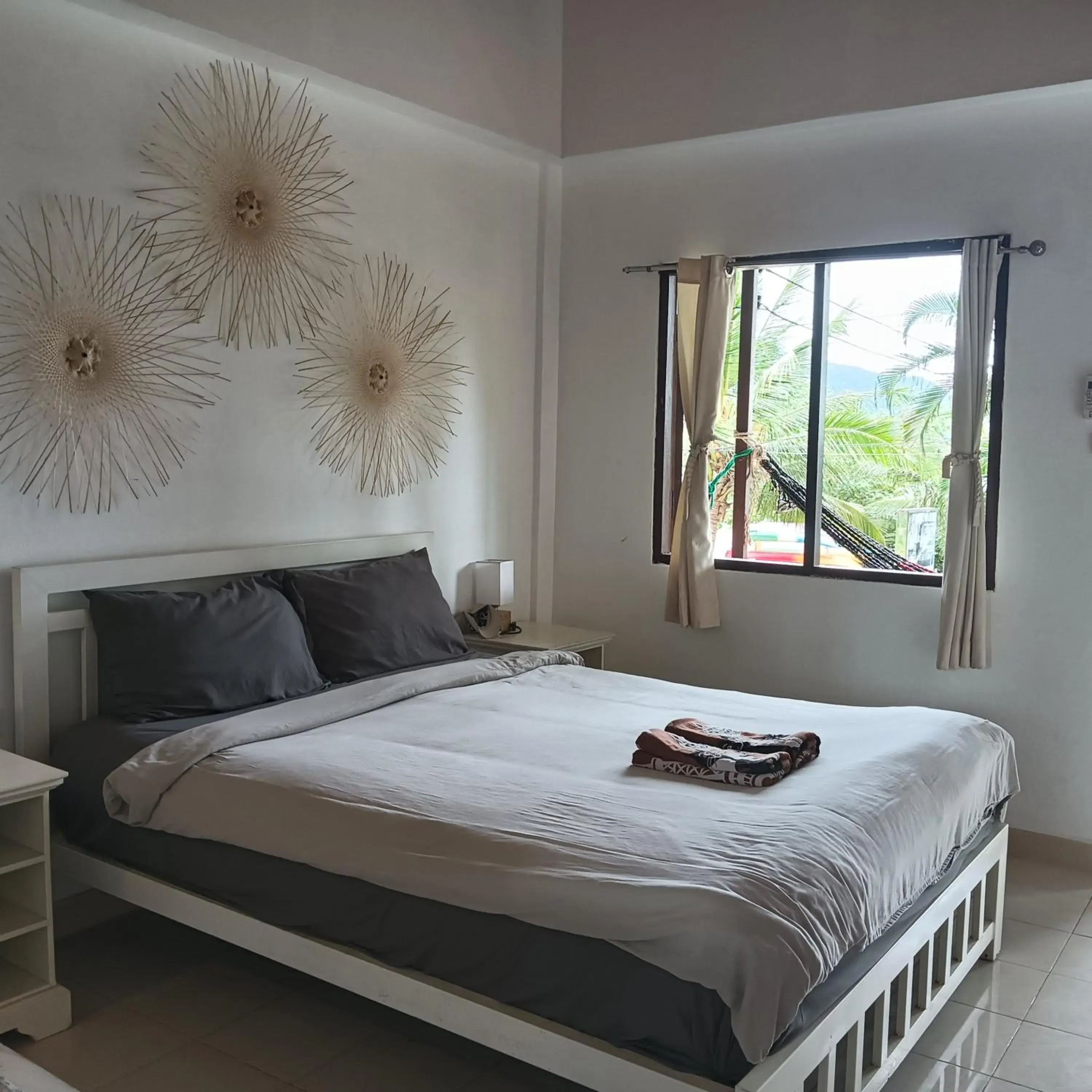 Deluxe Room Sea View with Queen bed in Cliff Cottage Deluxe Room Sea View with Queen bed in Cliff Cottage