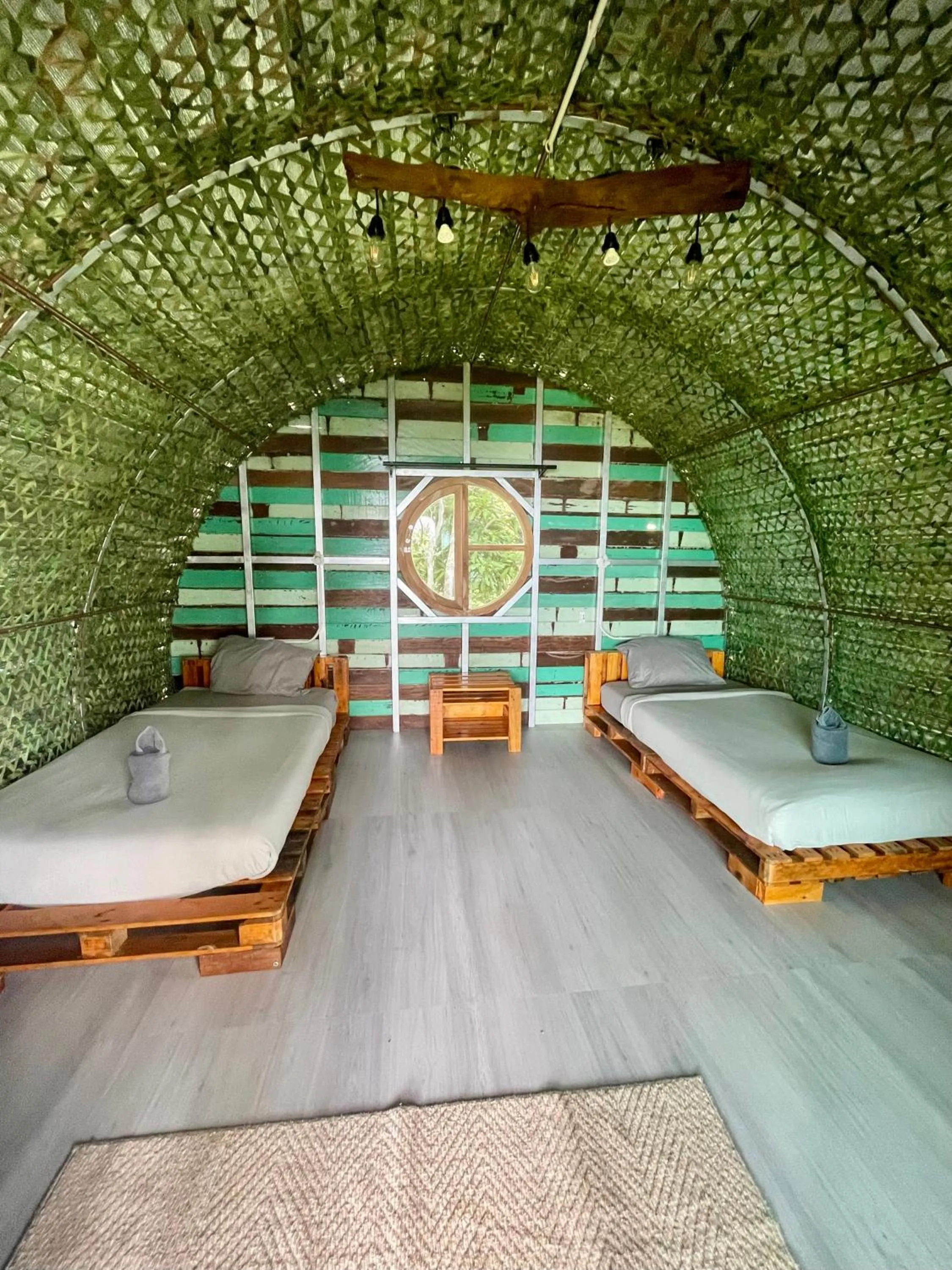 Bed in Cliff Cottage