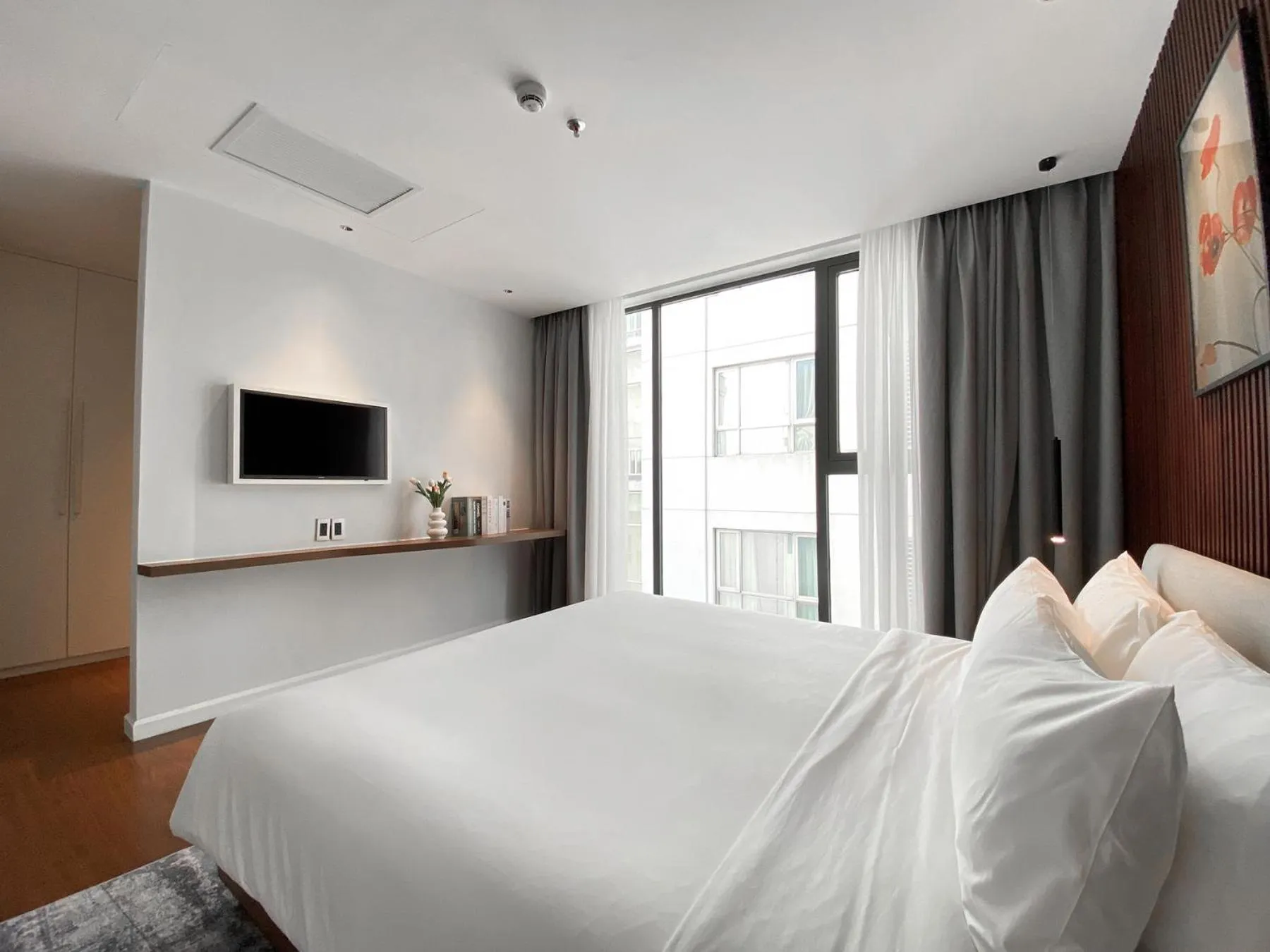 Bedroom, Bed in Signature by M Village Lê Thánh Tôn