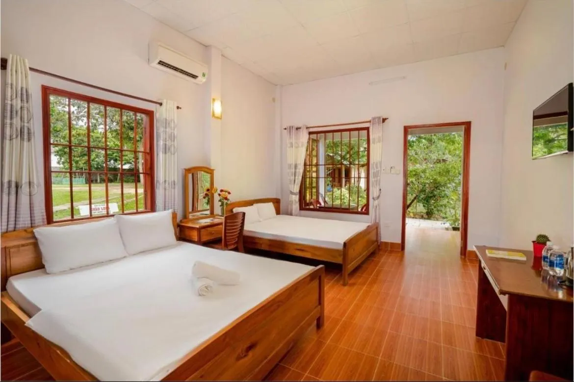 Bed in Huong Giang Bungalow