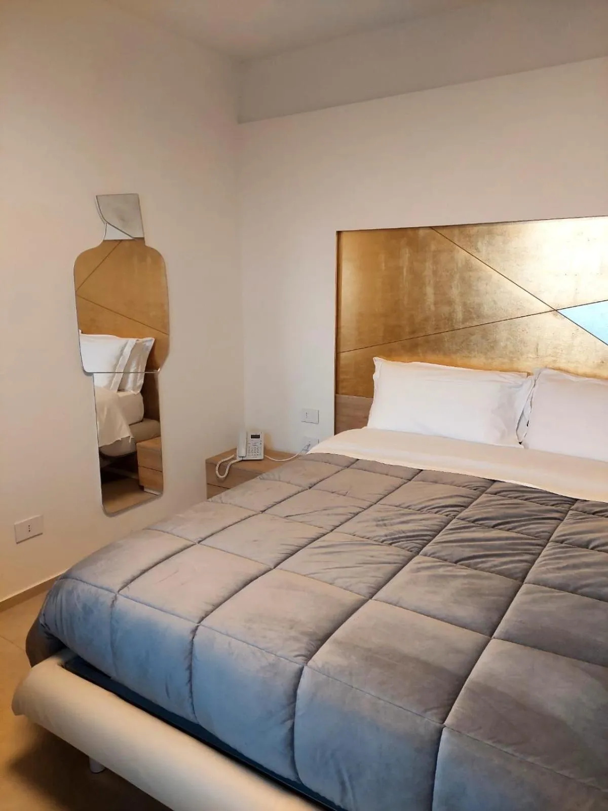 Photo of the whole room, Bed in Hotel Belvedere Resort