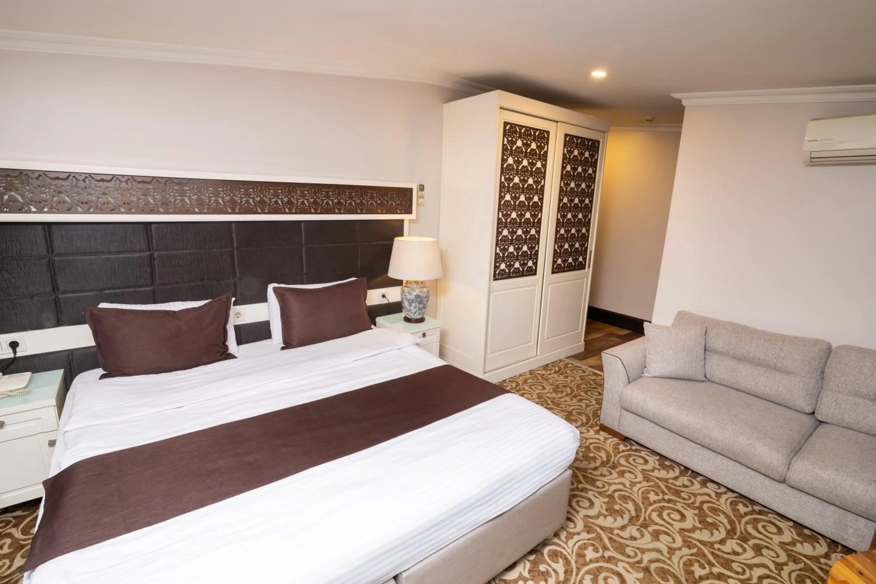 Bed in Şişli Luxury K Suites Hotel