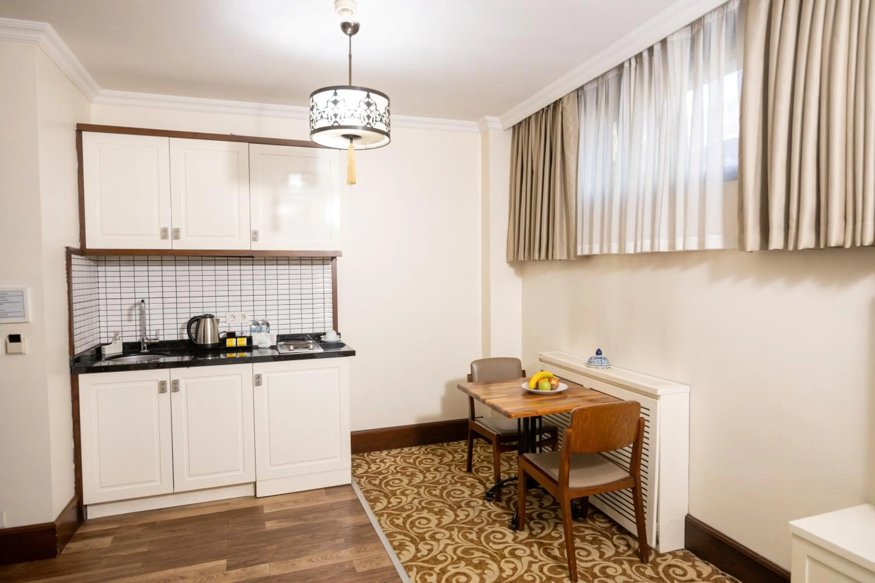 Seating area in Şişli Luxury K Suites Hotel