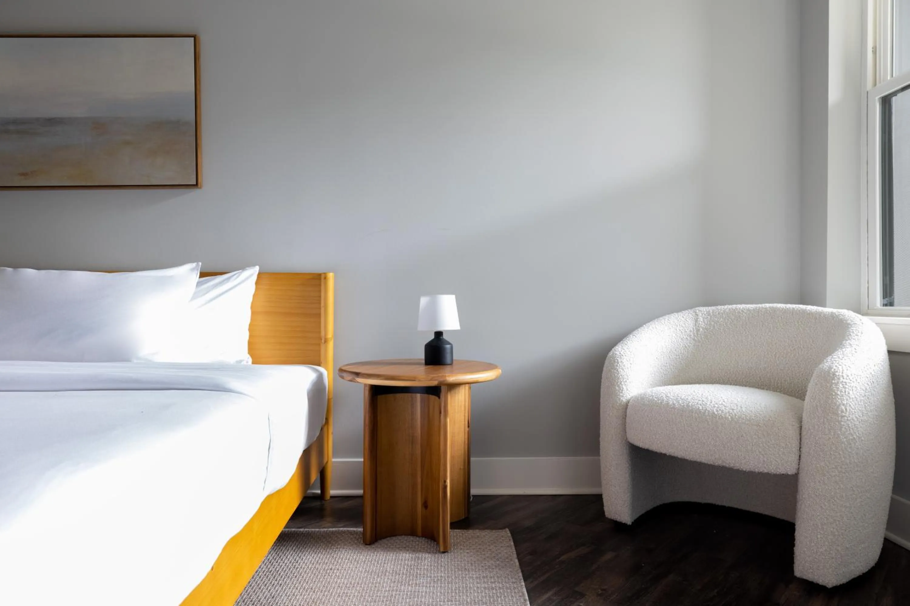 Bed in Mint House Greenville - West End