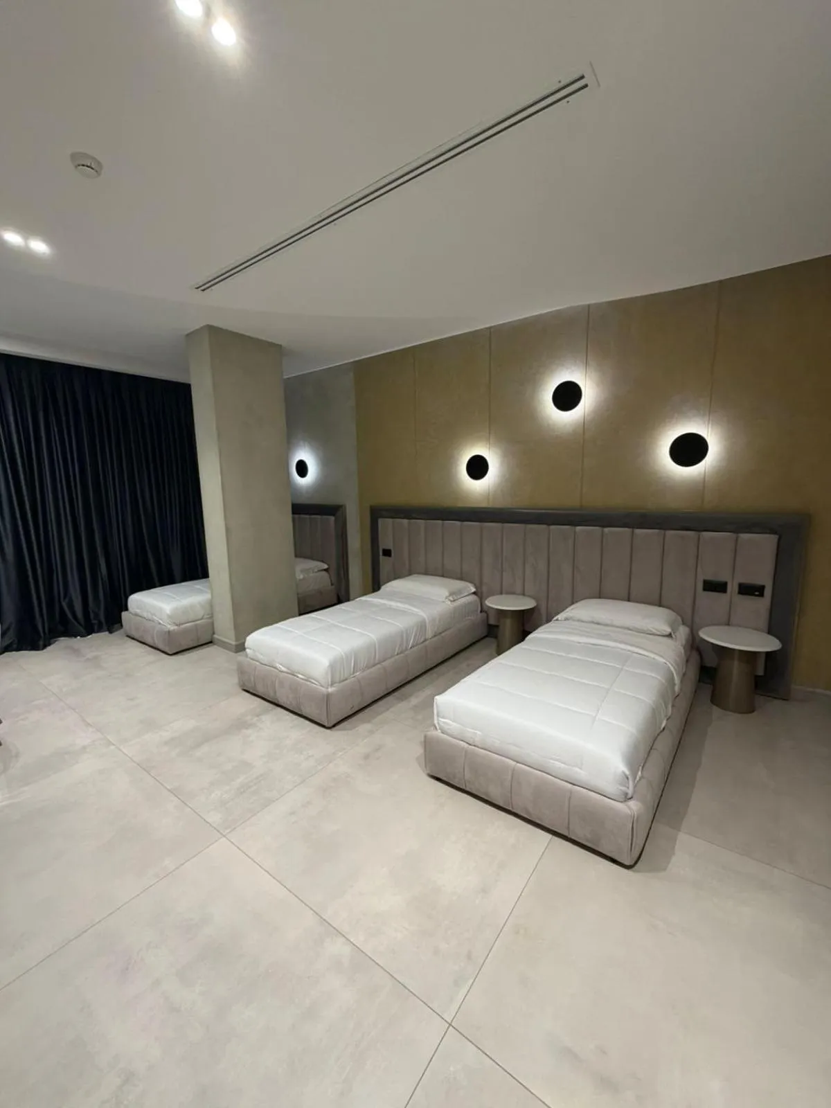 Bed in Comfort Suites