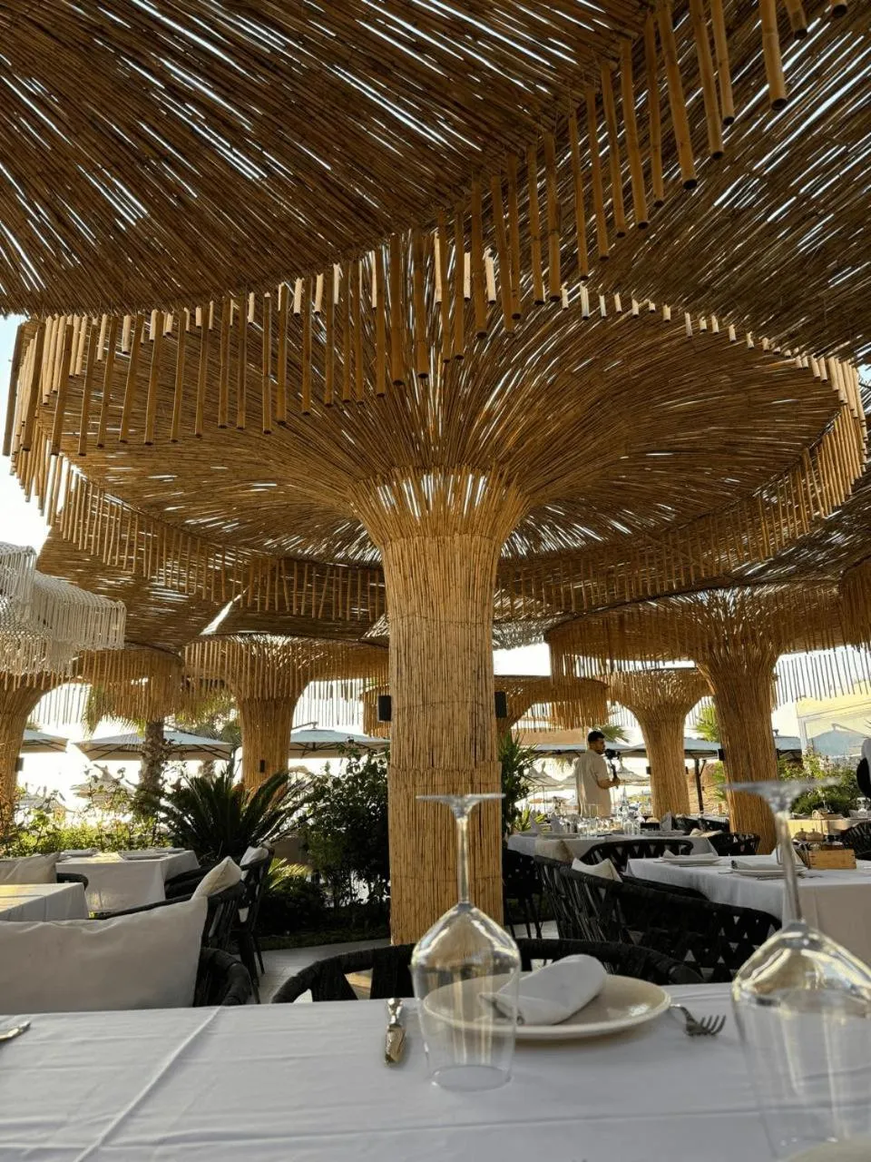 Restaurant/places to eat in Comfort Suites