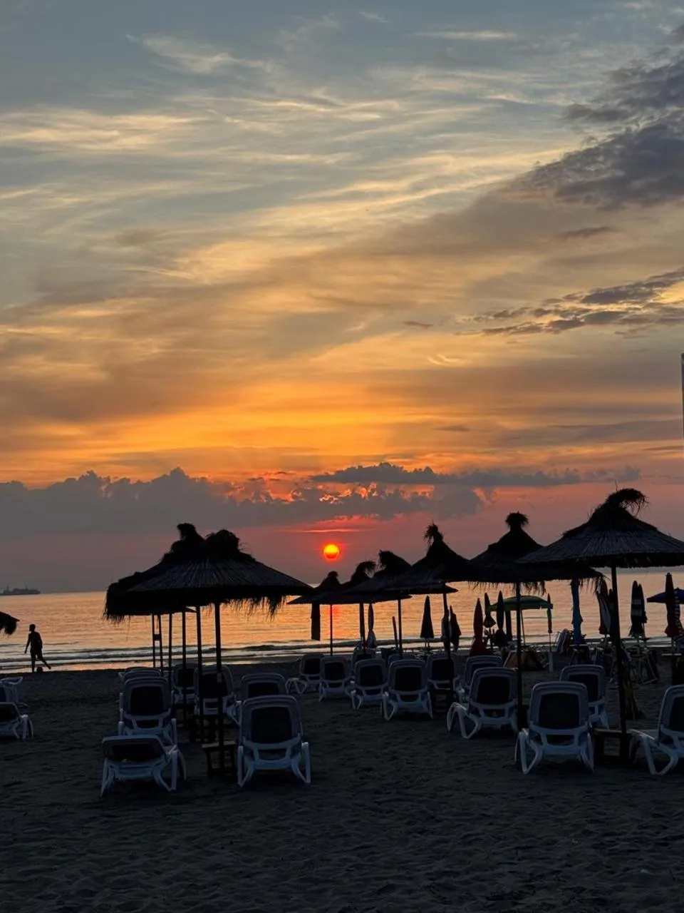 People in Comfort Suites