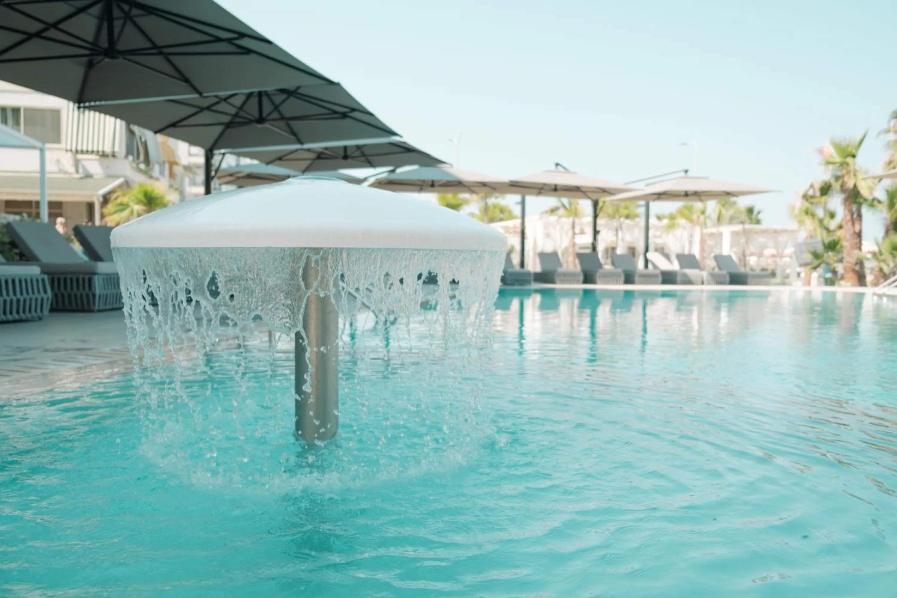 Pool view in Comfort Suites