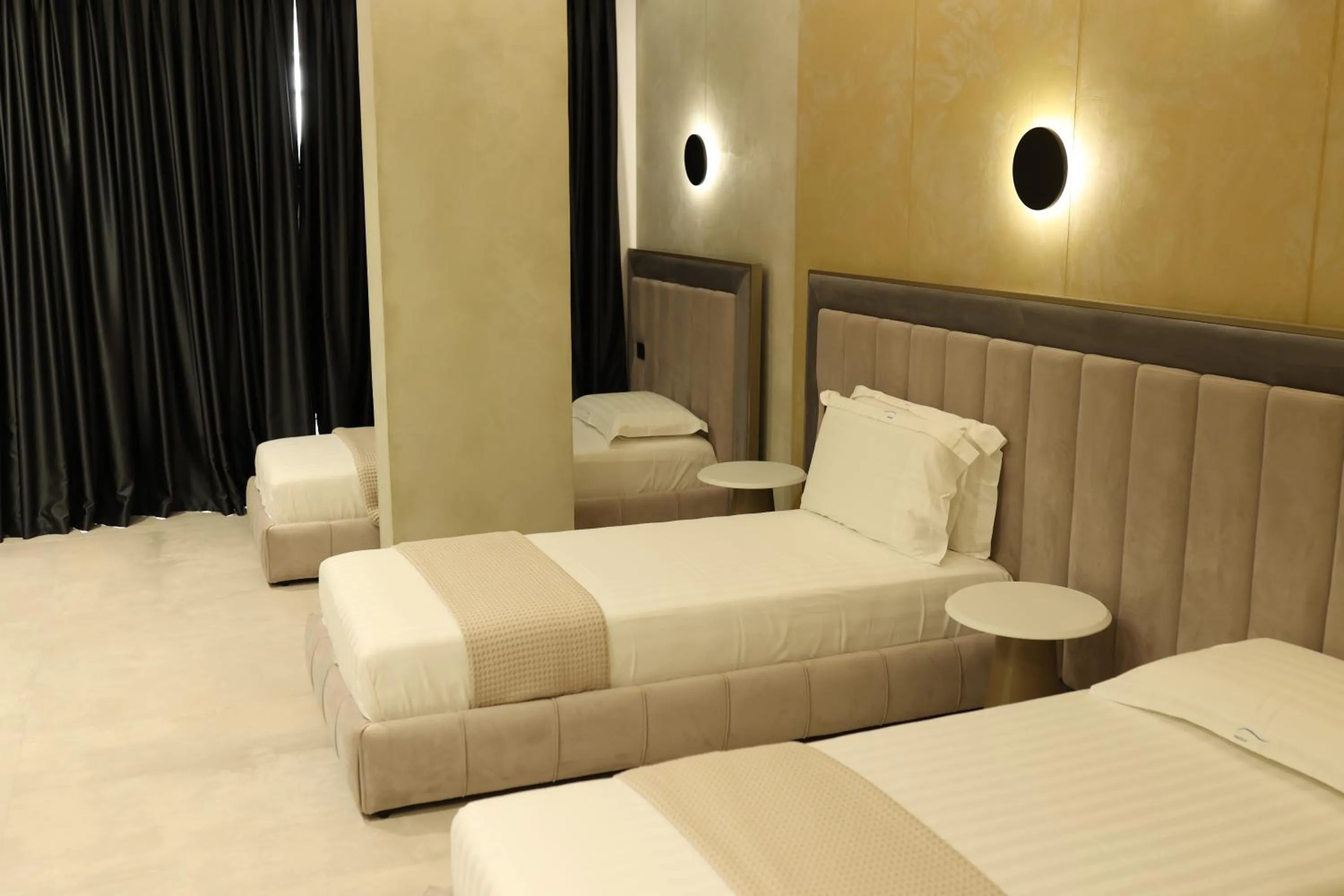 Bed in Comfort Suites