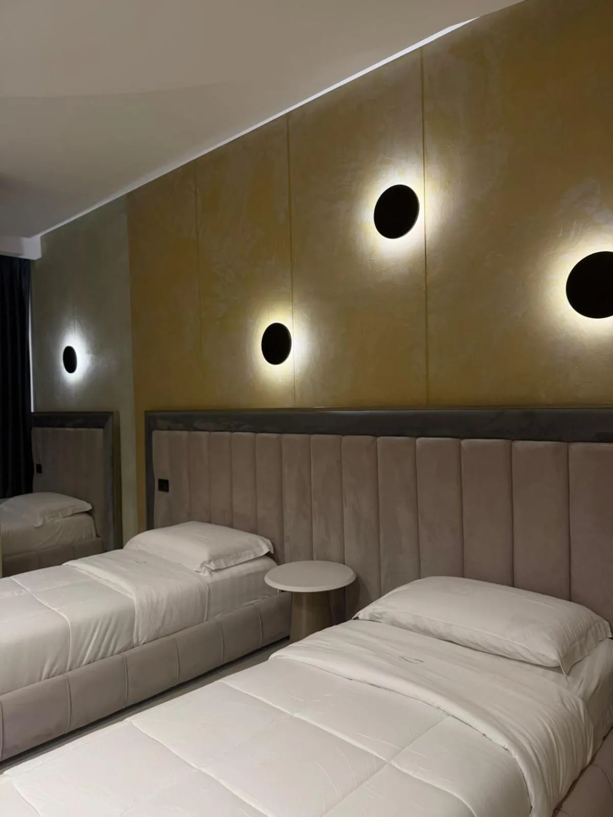 Bed in Comfort Suites