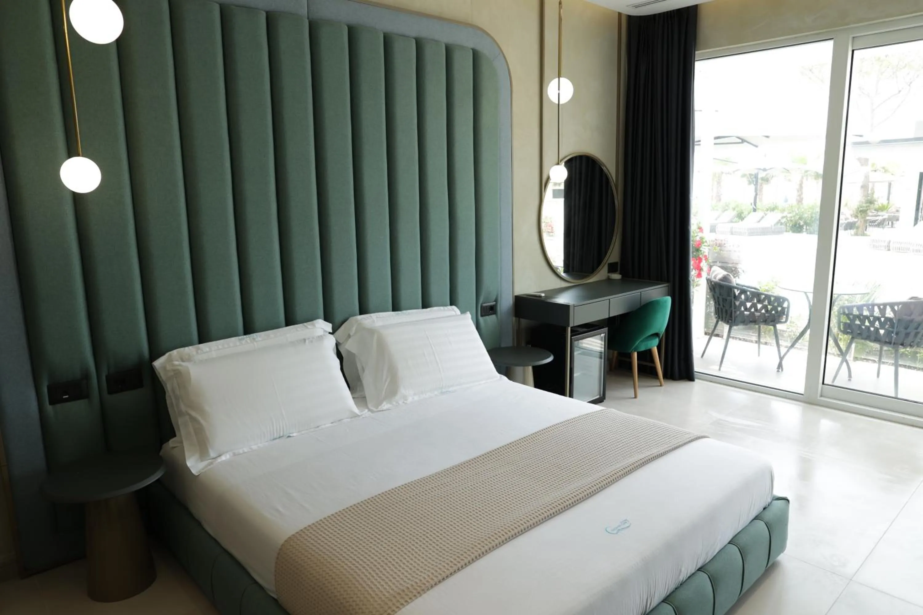 Bed in Comfort Suites