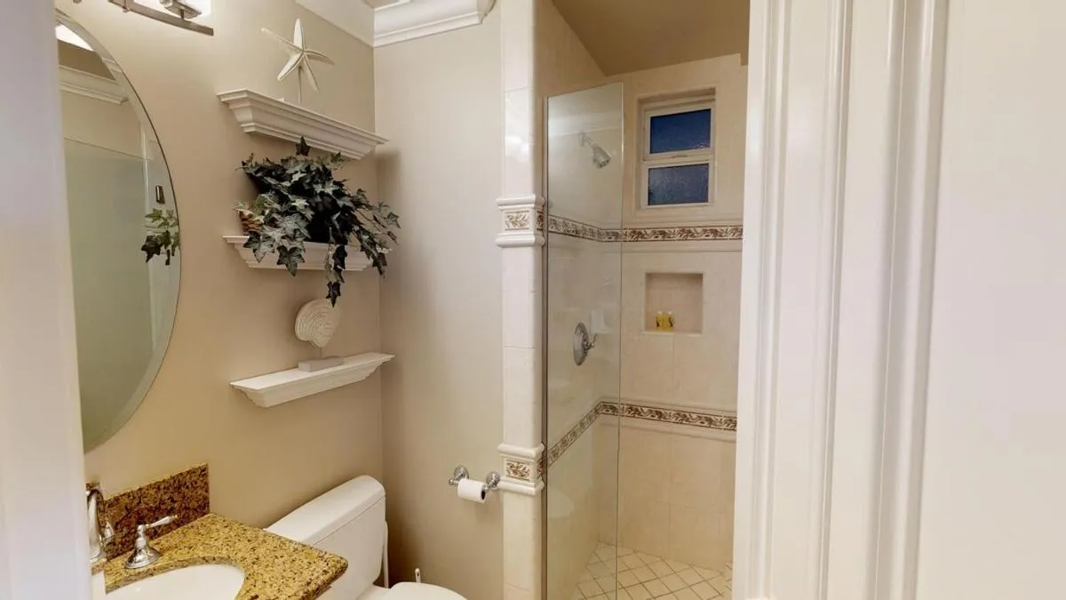 3 Bedroom 2 Bath Beachfront Home